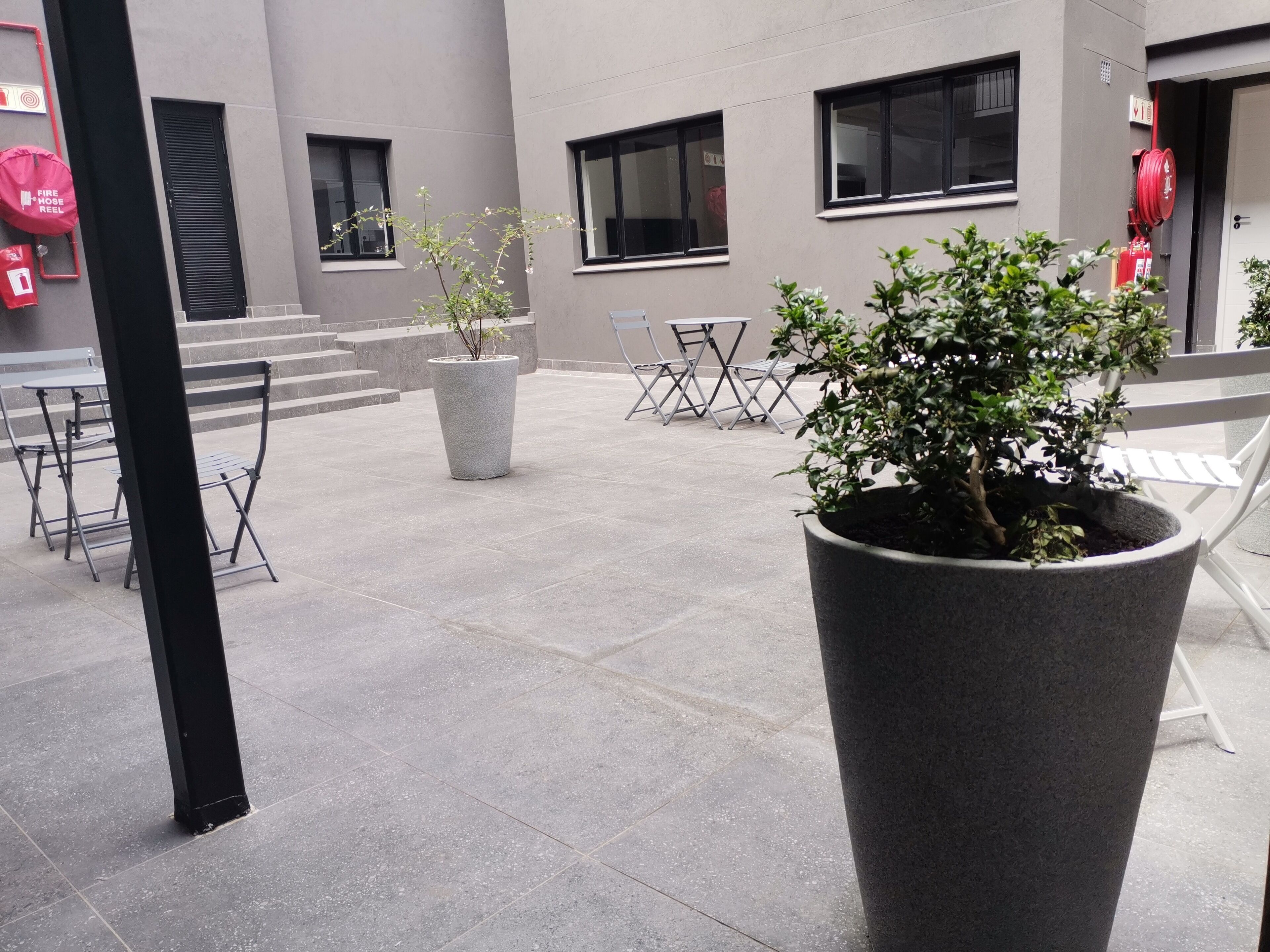 MINT Apartments Greenside