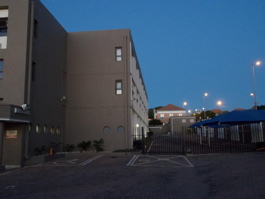Sierra Square