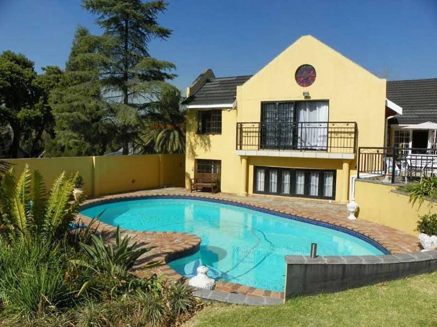 Muco Guest House