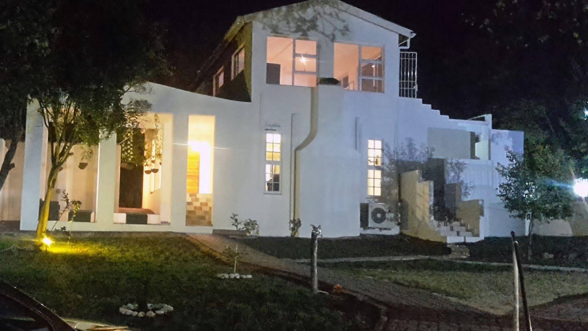Muco Guest House