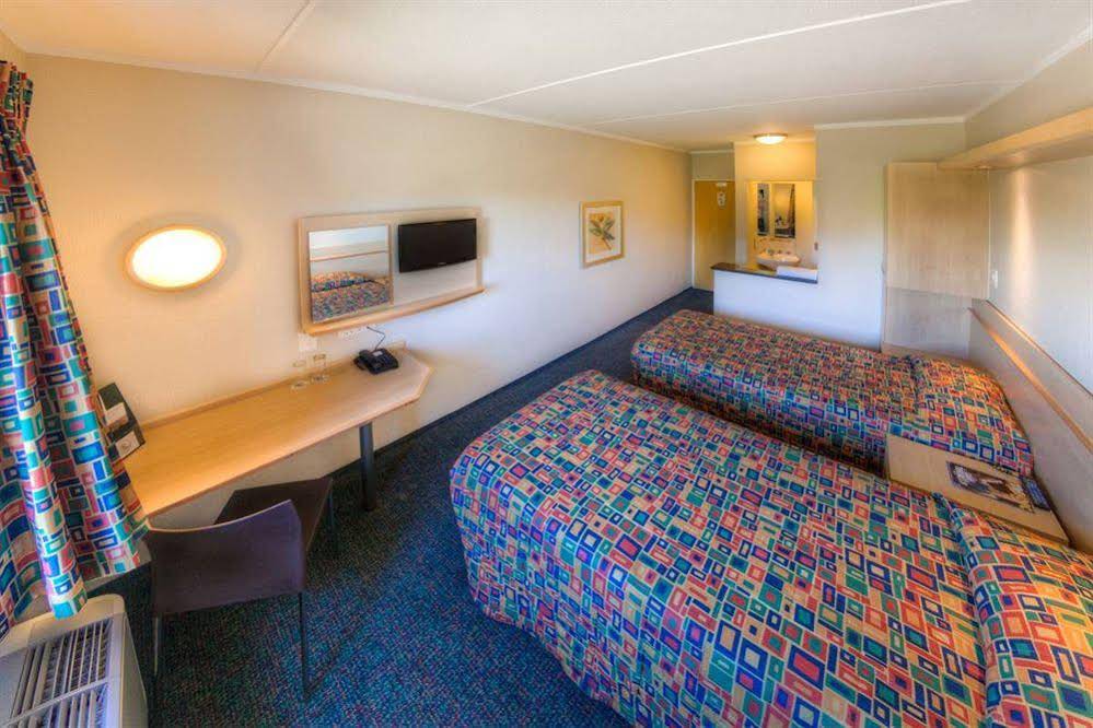 Road Lodge Rivonia