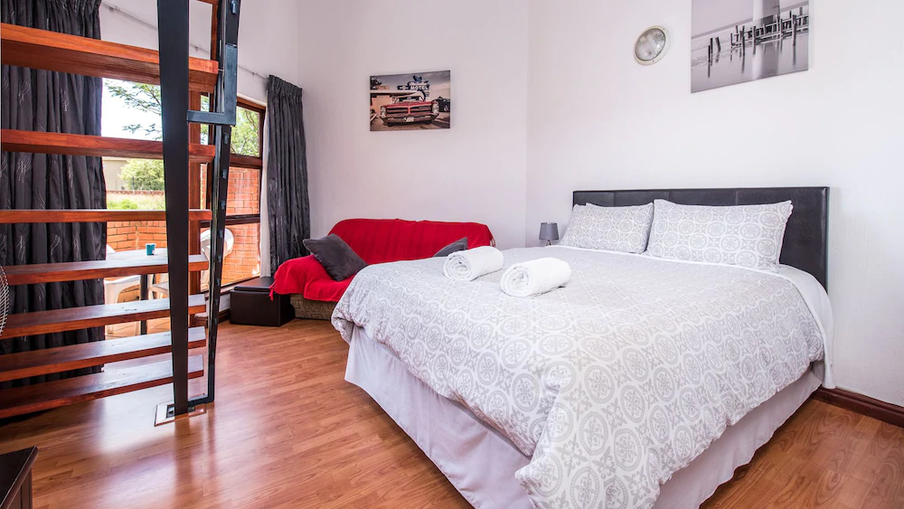 JoziStay - Savannah Lodge Apartments