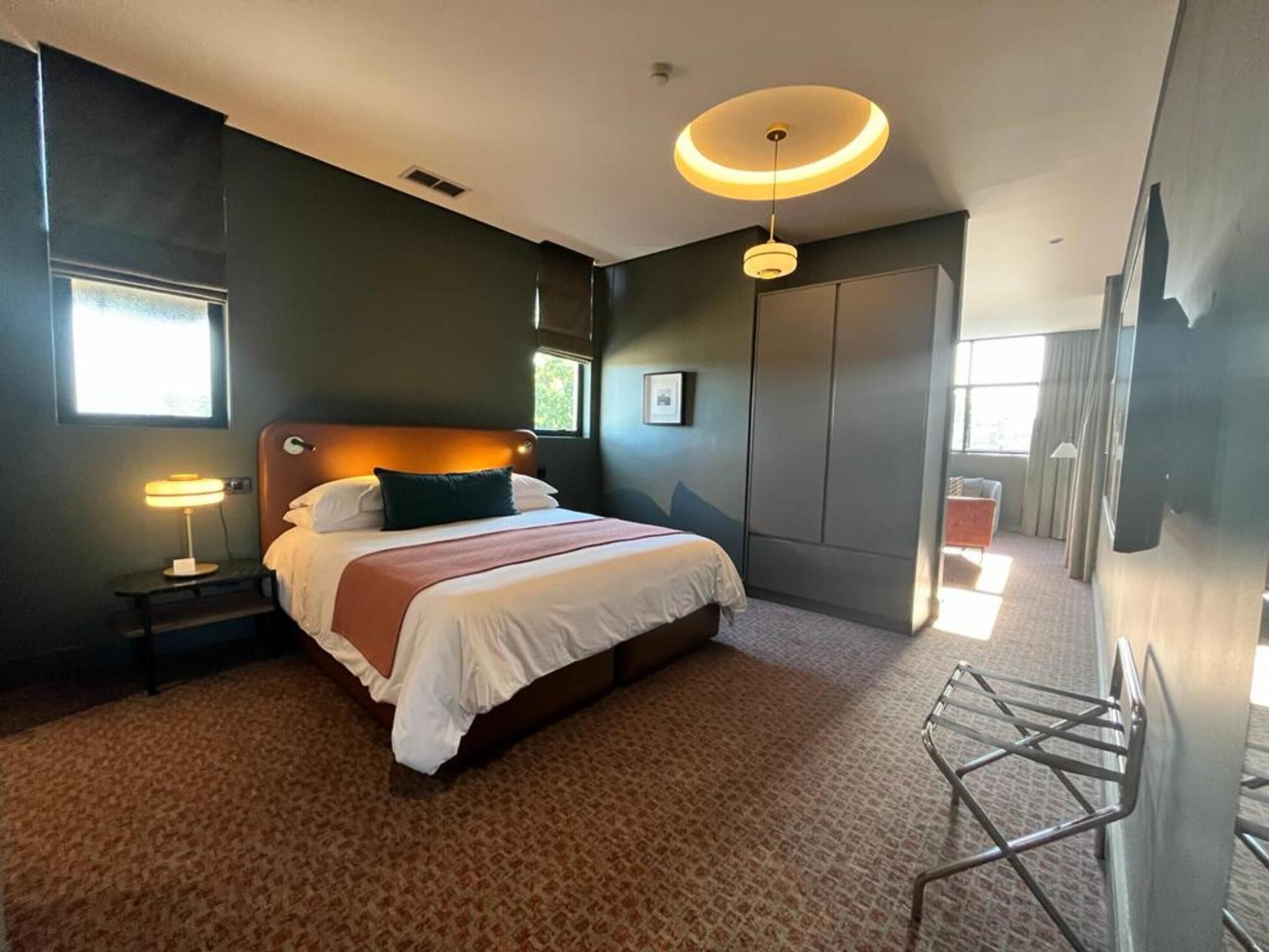 Home Suite Hotels Bristol