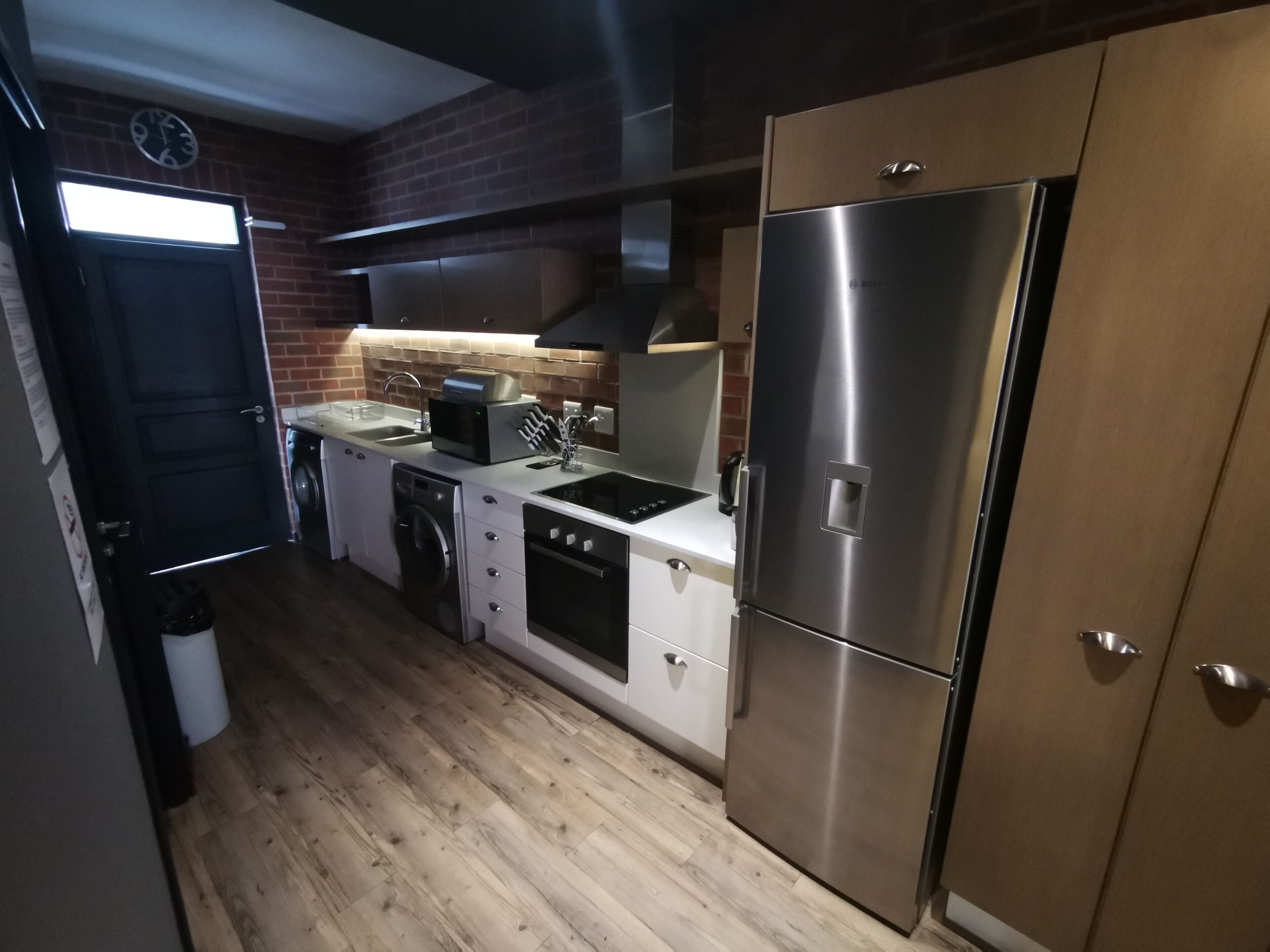 Easy Stay - The Vantage Rosebank