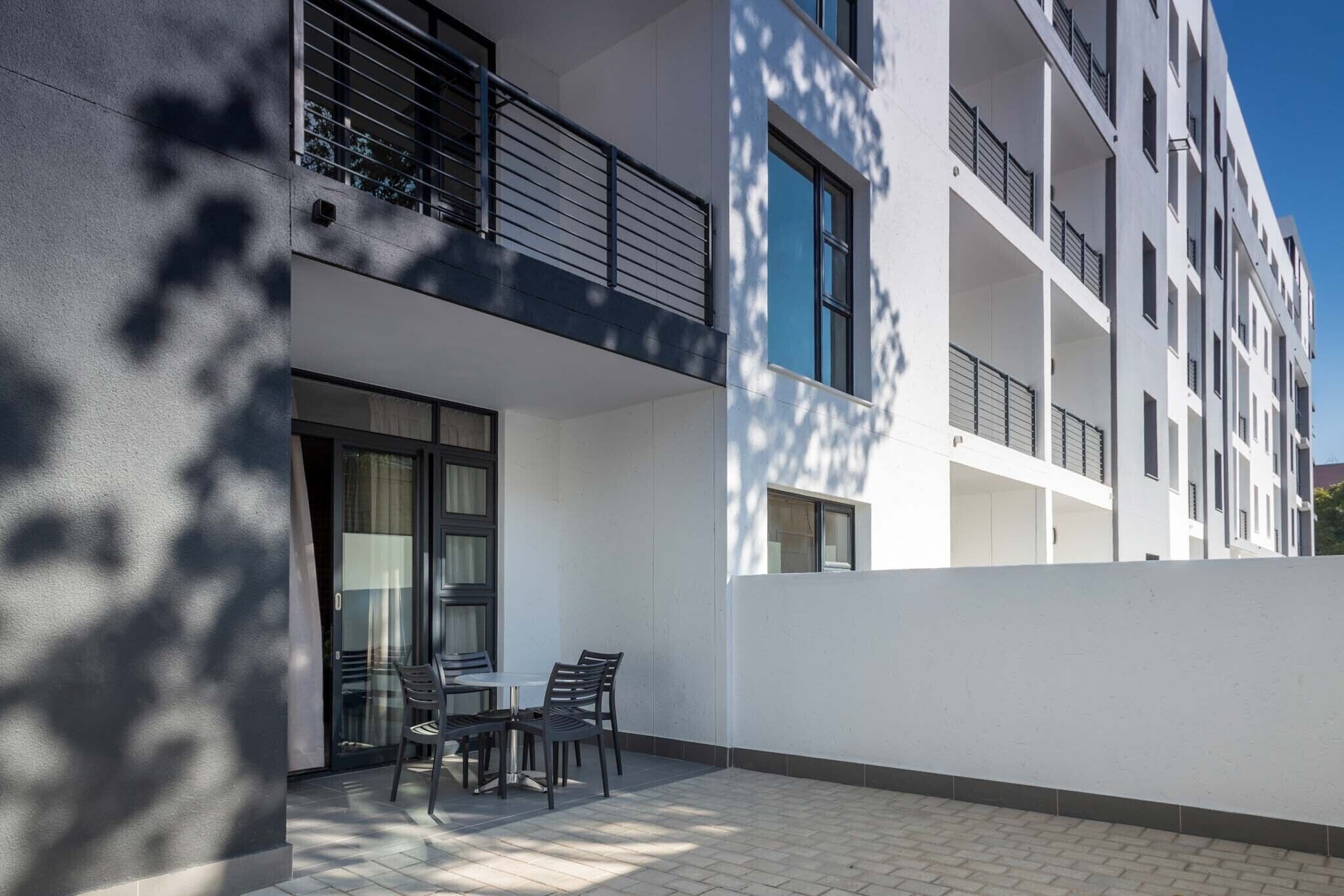 Easy Stay - The Vantage Rosebank