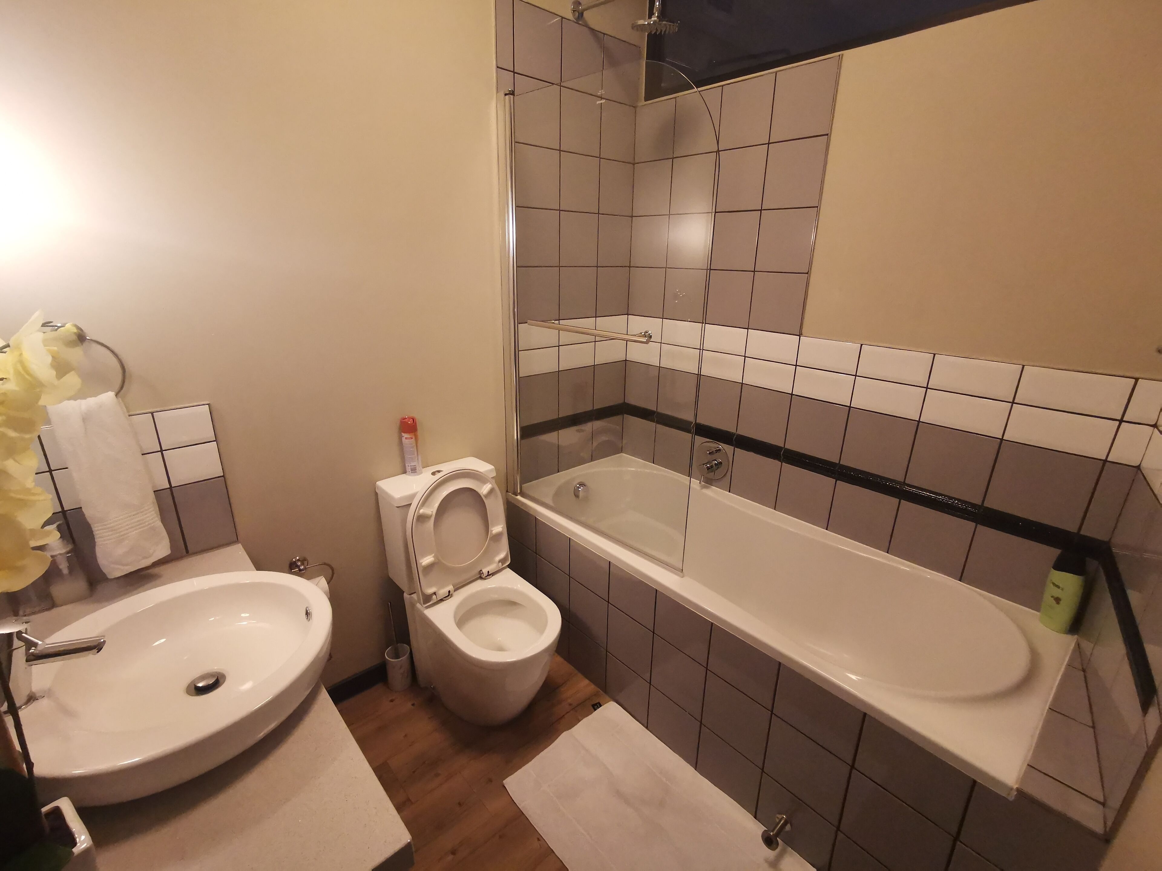 Easy Stay - The Vantage Rosebank