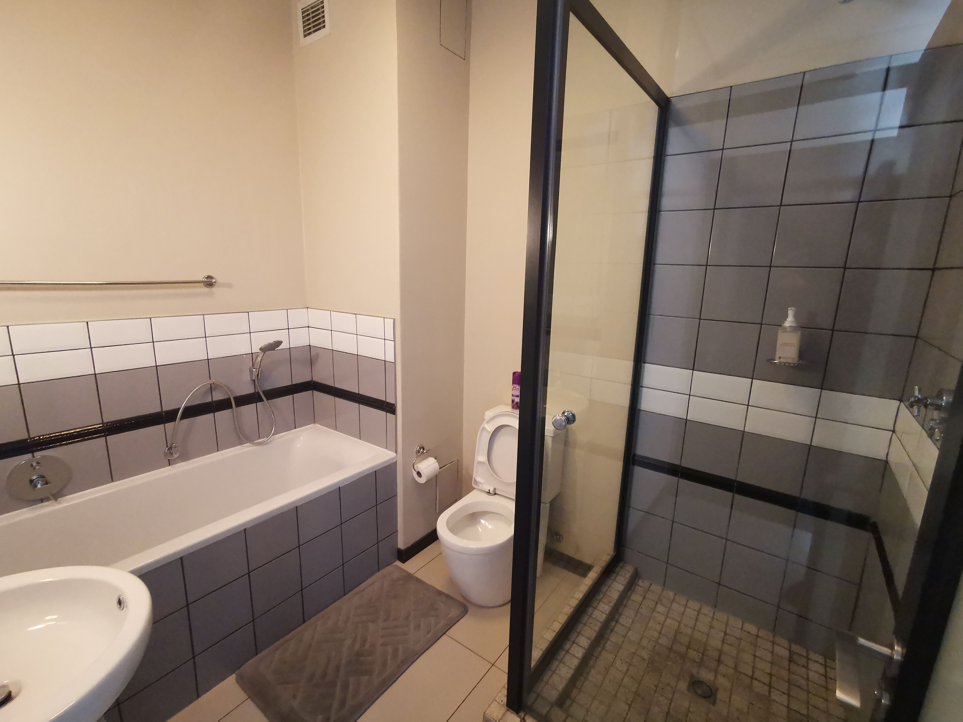 Easy Stay - The Vantage Rosebank