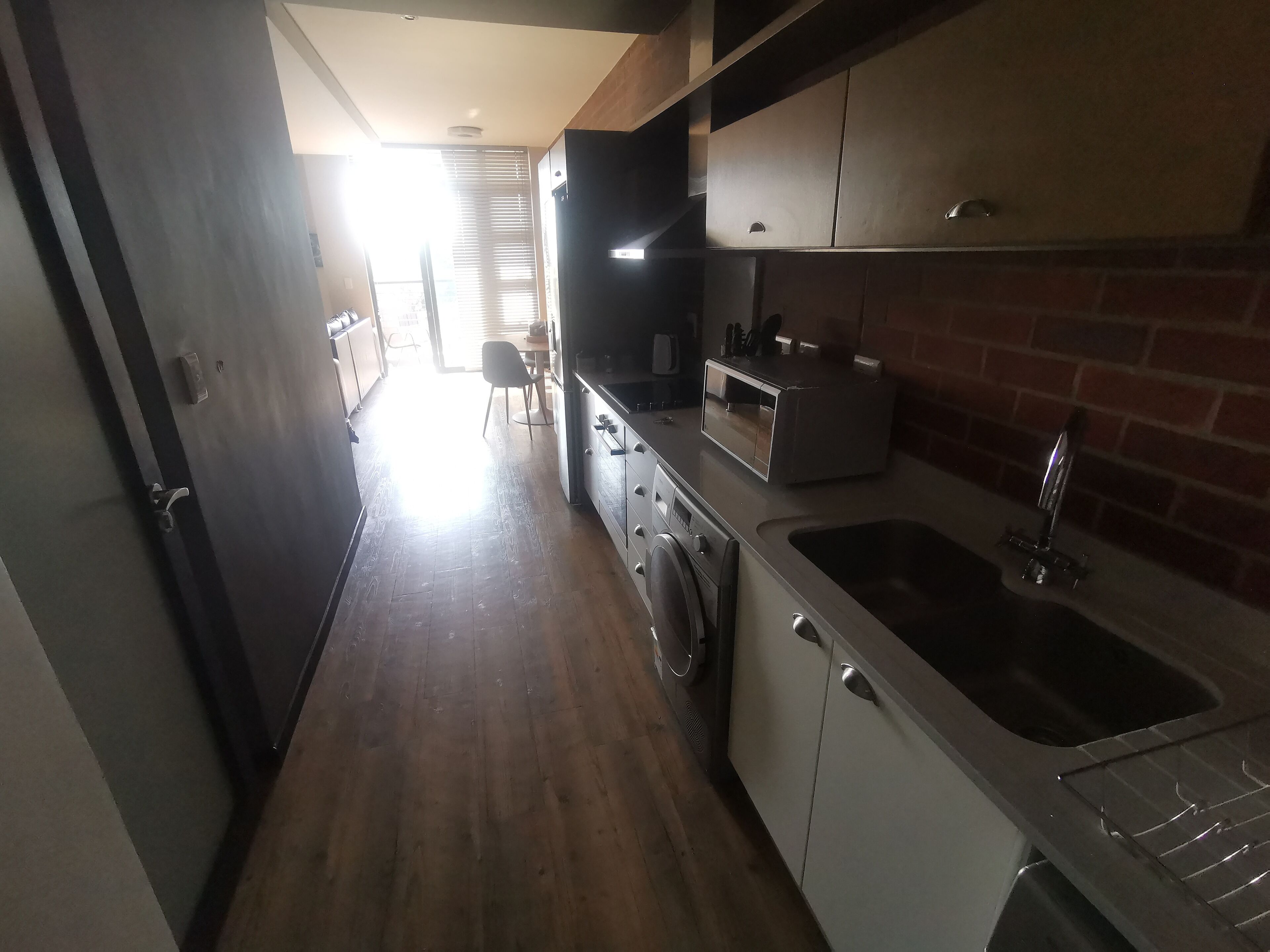 Easy Stay - The Vantage Rosebank