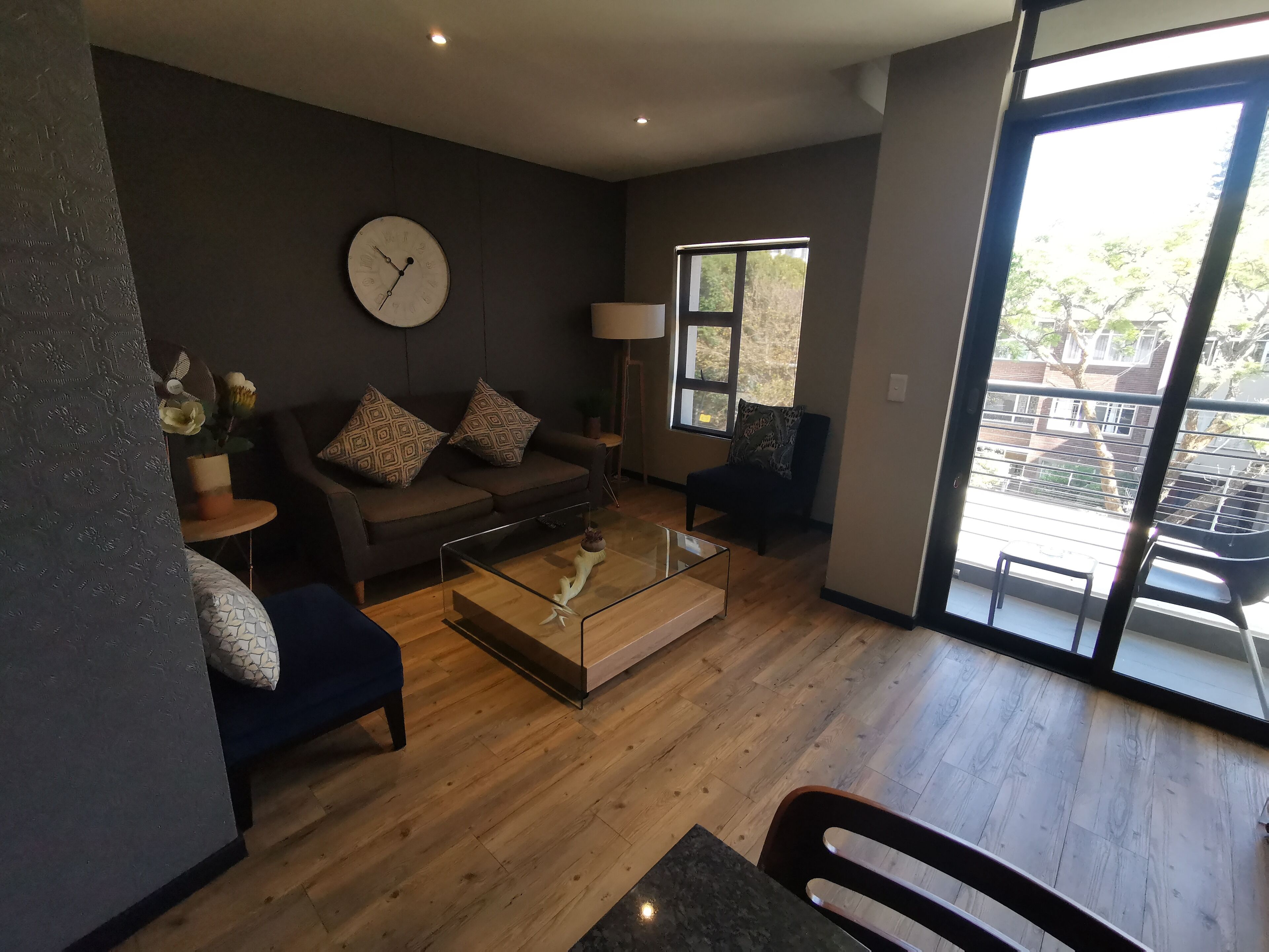 Easy Stay - The Vantage Rosebank