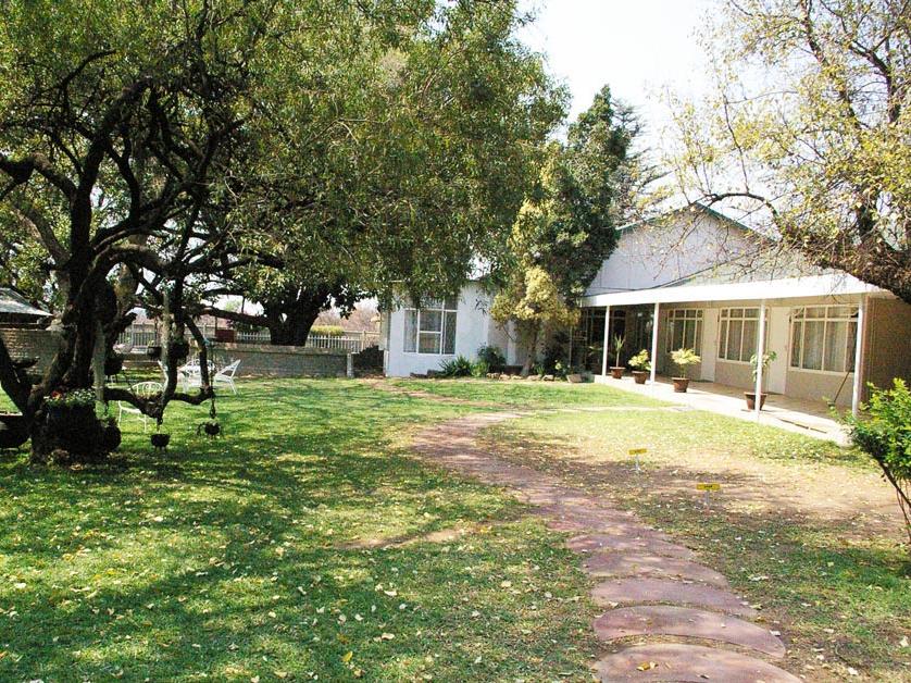 Black Swan Guest House