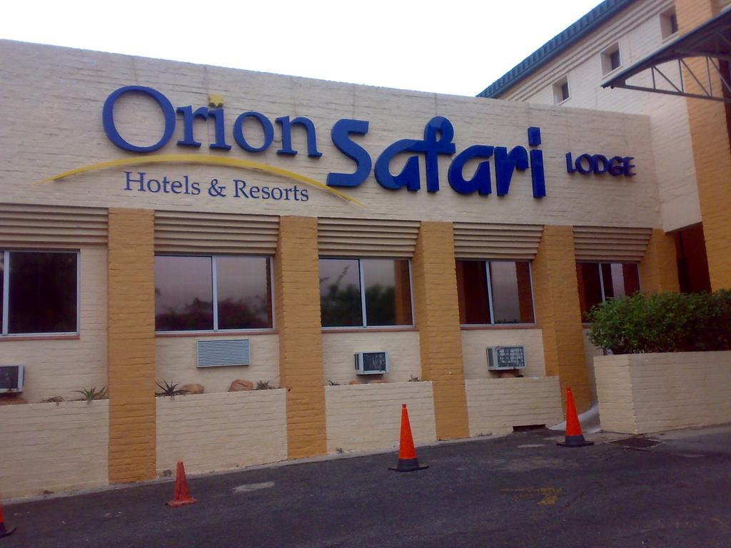 Safari Lodge, Hotel & Convention Centre