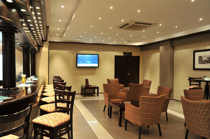 Safari Lodge, Hotel & Convention Centre