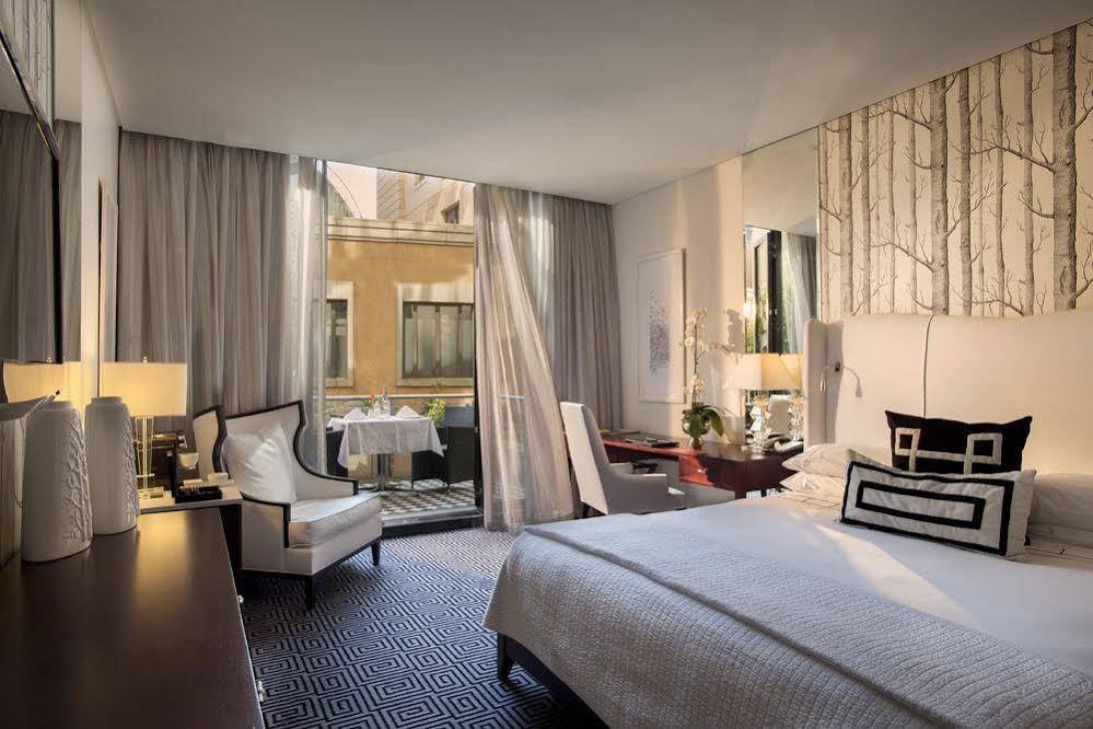 DAVINCI Hotel and Suites