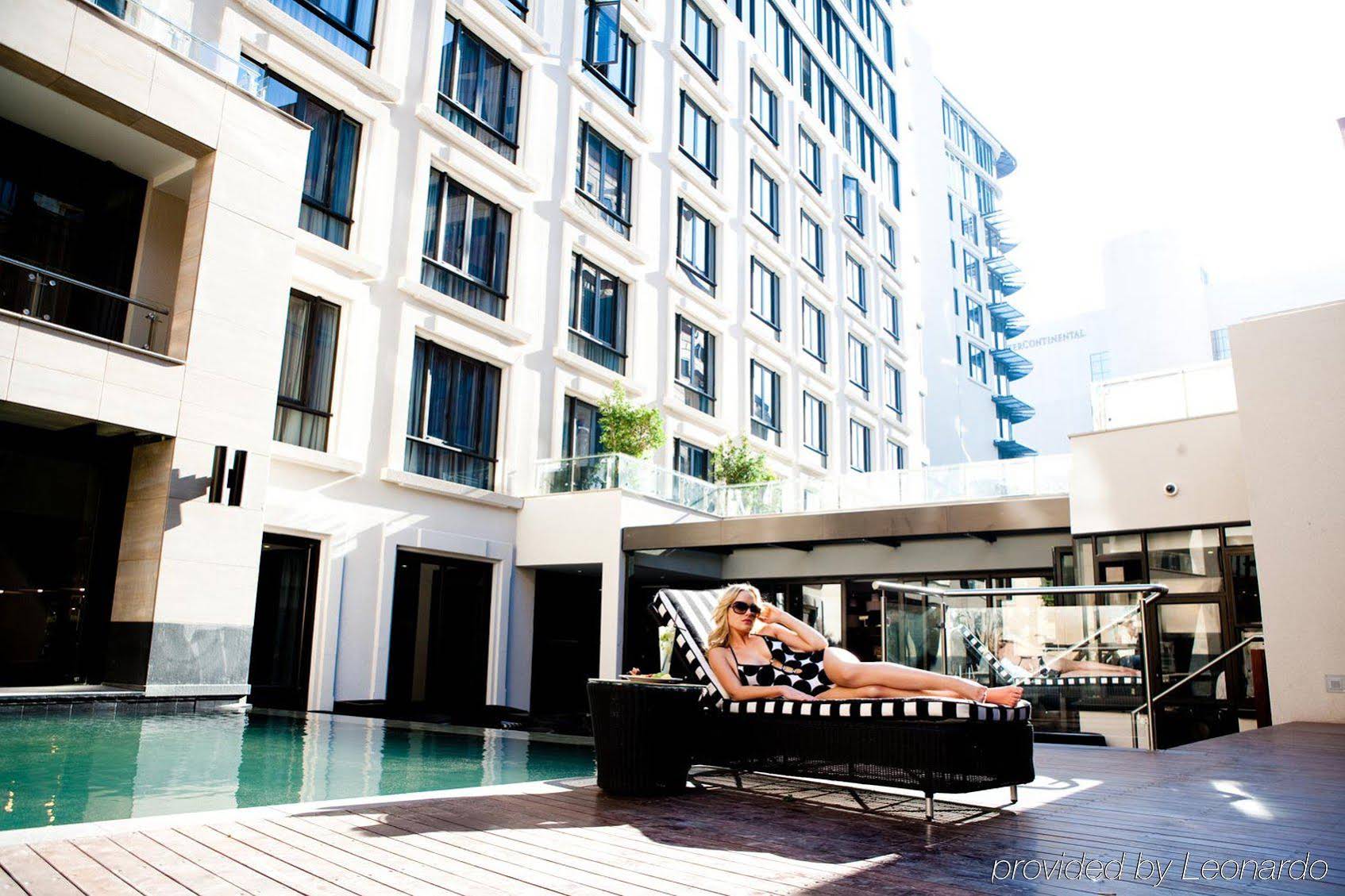 DAVINCI Hotel and Suites