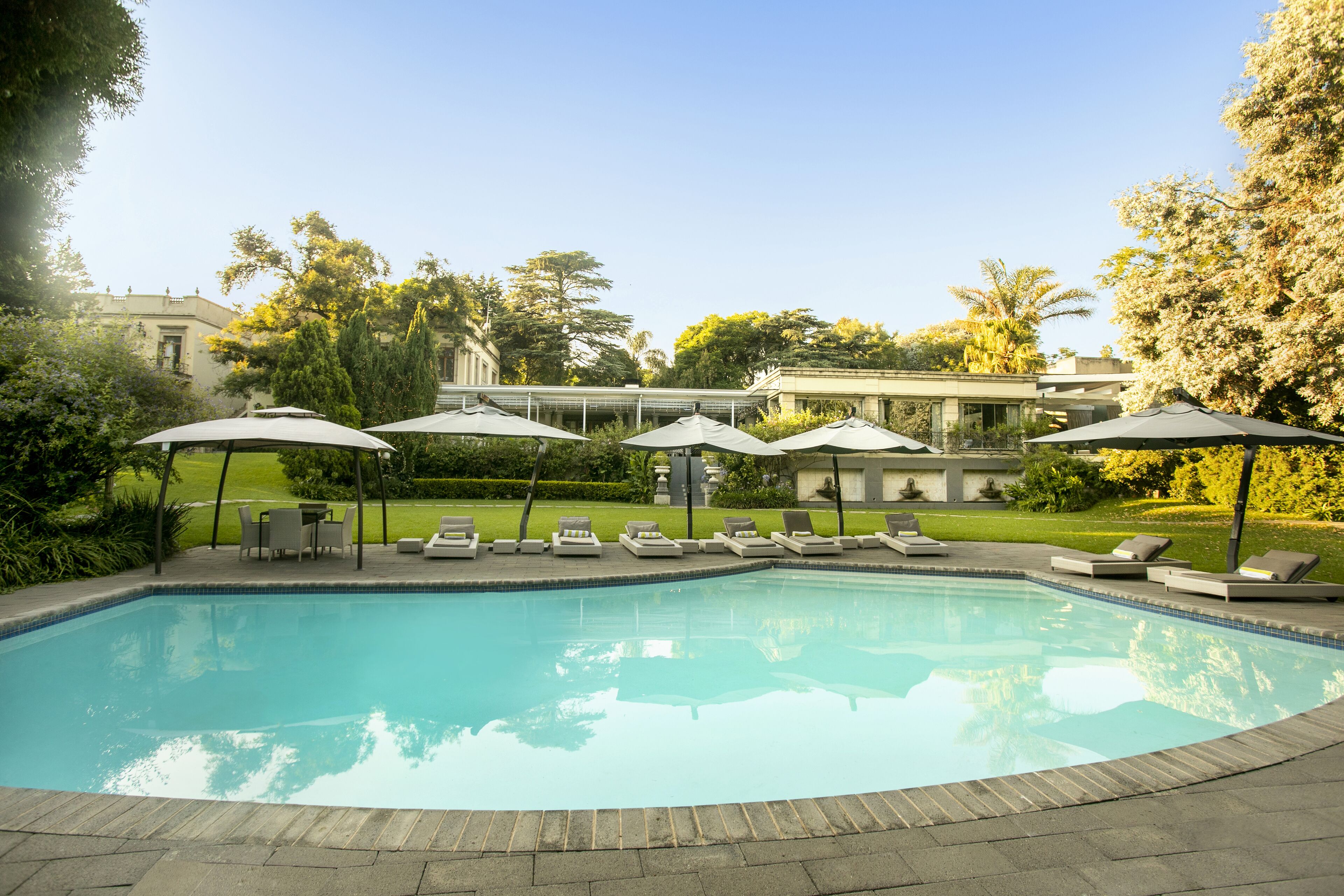 Fairlawns Boutique Hotel & Spa