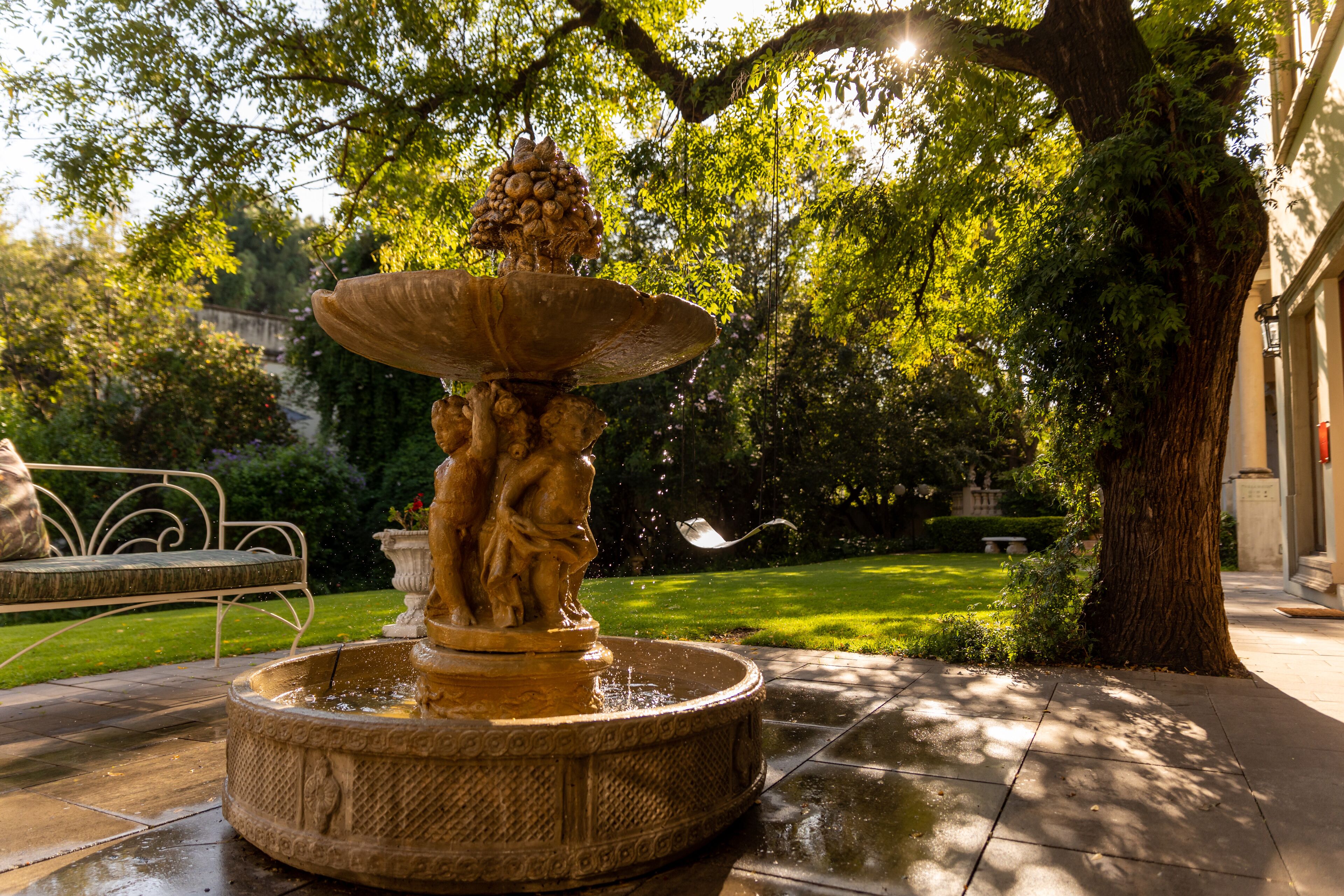 Fairlawns Boutique Hotel & Spa