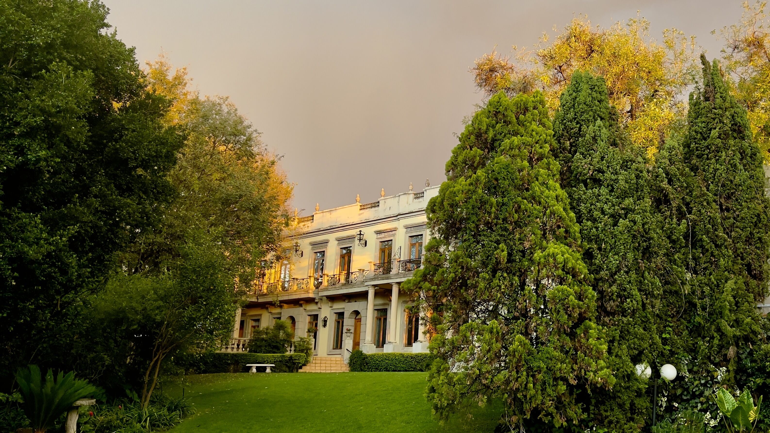 Fairlawns Boutique Hotel & Spa