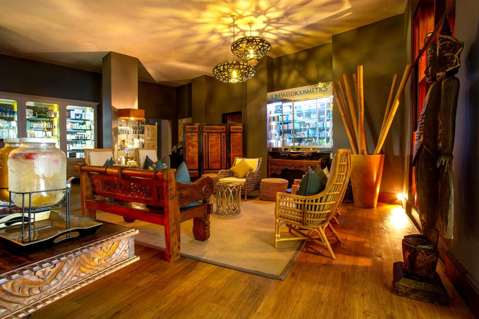 Fairlawns Boutique Hotel & Spa