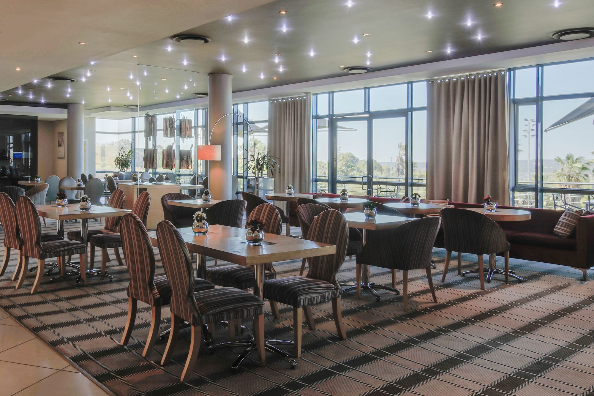 Holiday Inn Express Sandton-Woodmead