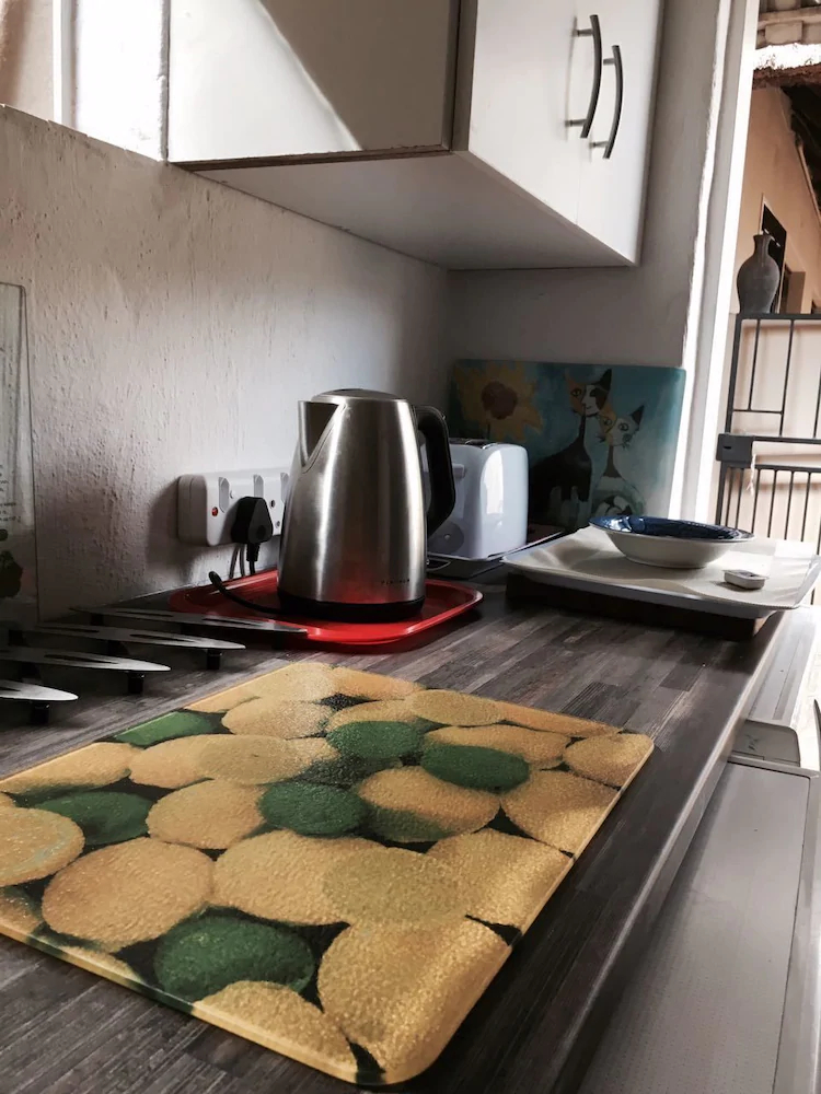Pepper Tree Bed & Breakfast