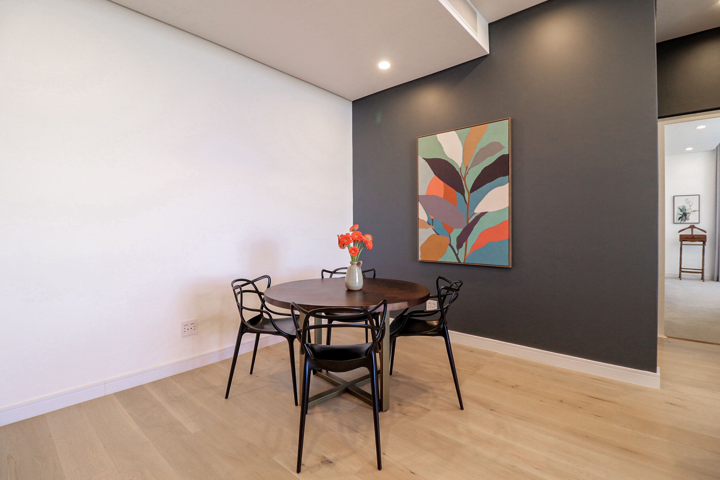 Reserved Suites Illovo