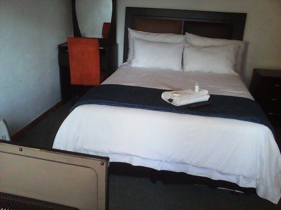 Royal Olympia Lodge