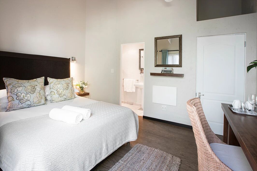 Sandton Slippers Bed & Breakfast