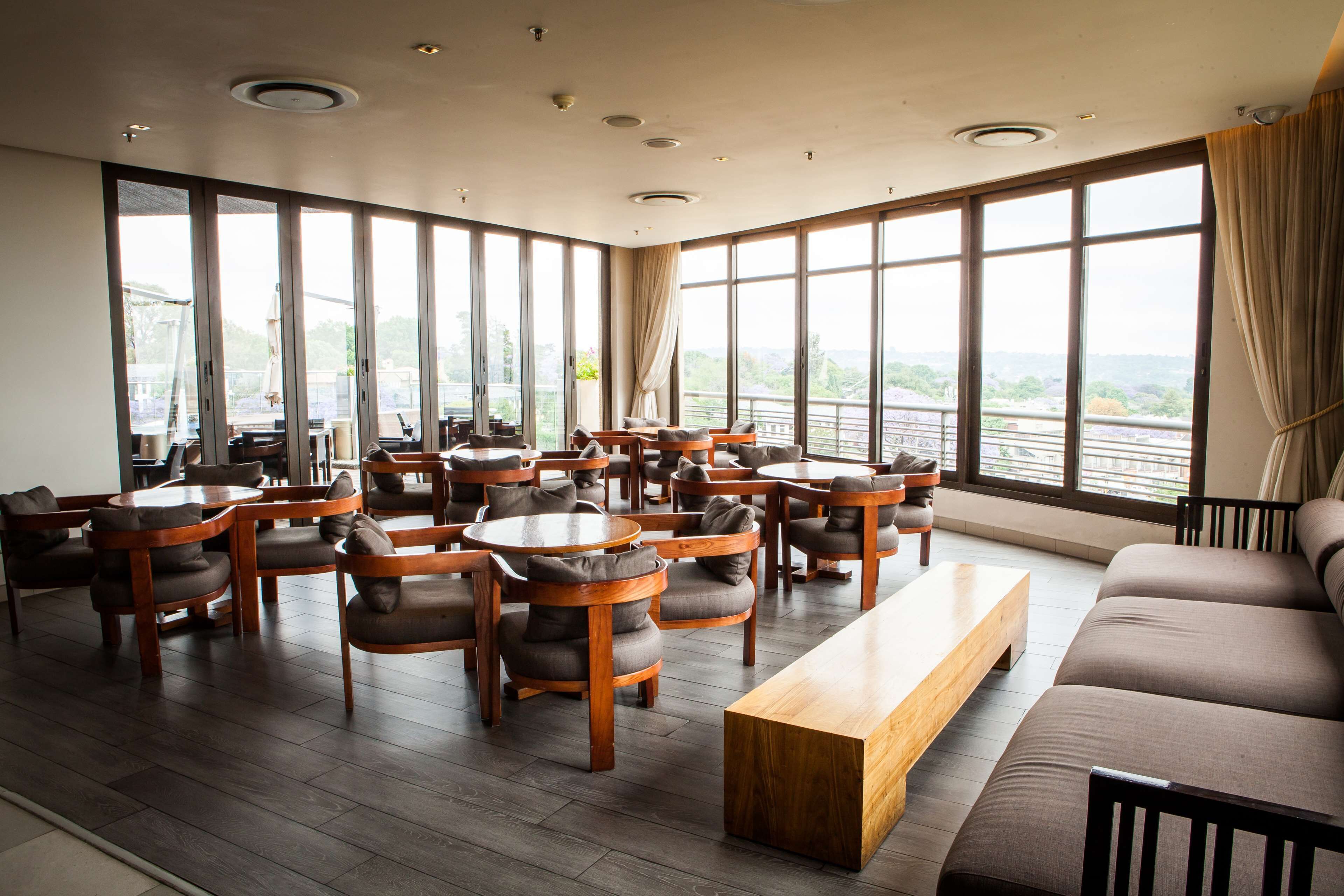 Southern Sun Hyde Park Sandton
