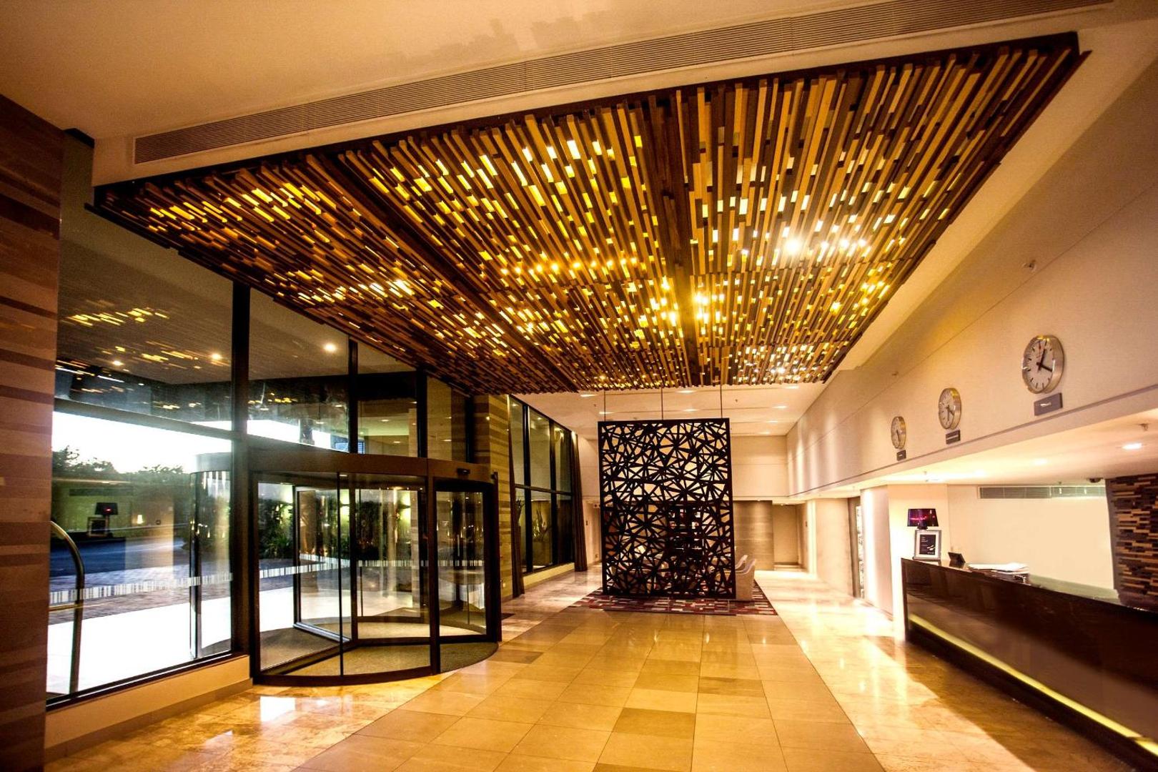 Southern Sun Hyde Park Sandton