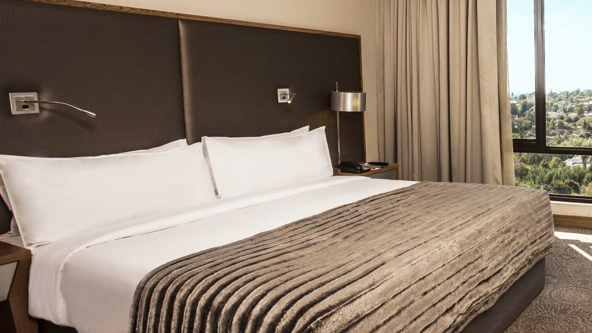 Southern Sun Hyde Park Sandton