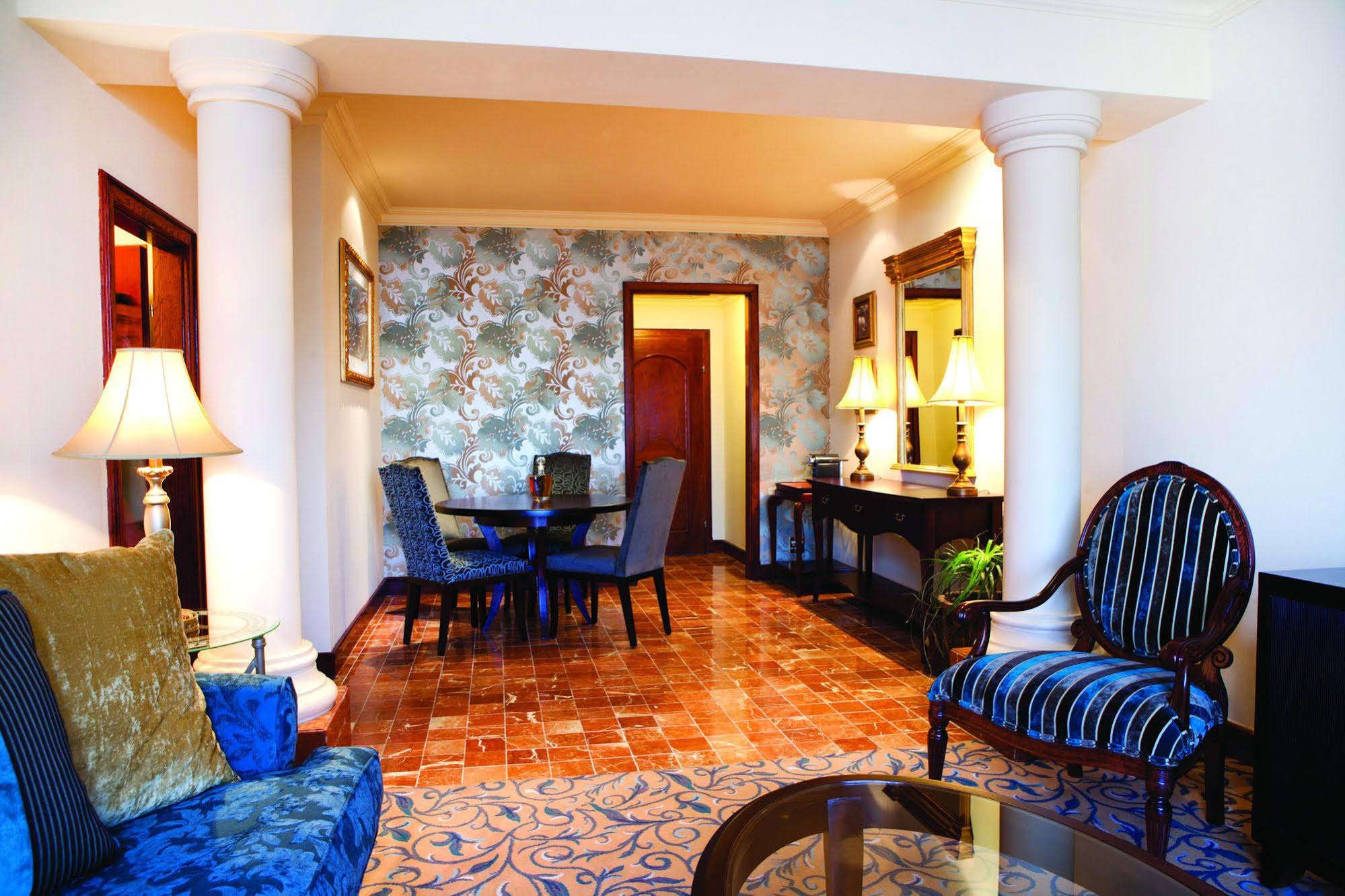 The Michelangelo Hotel