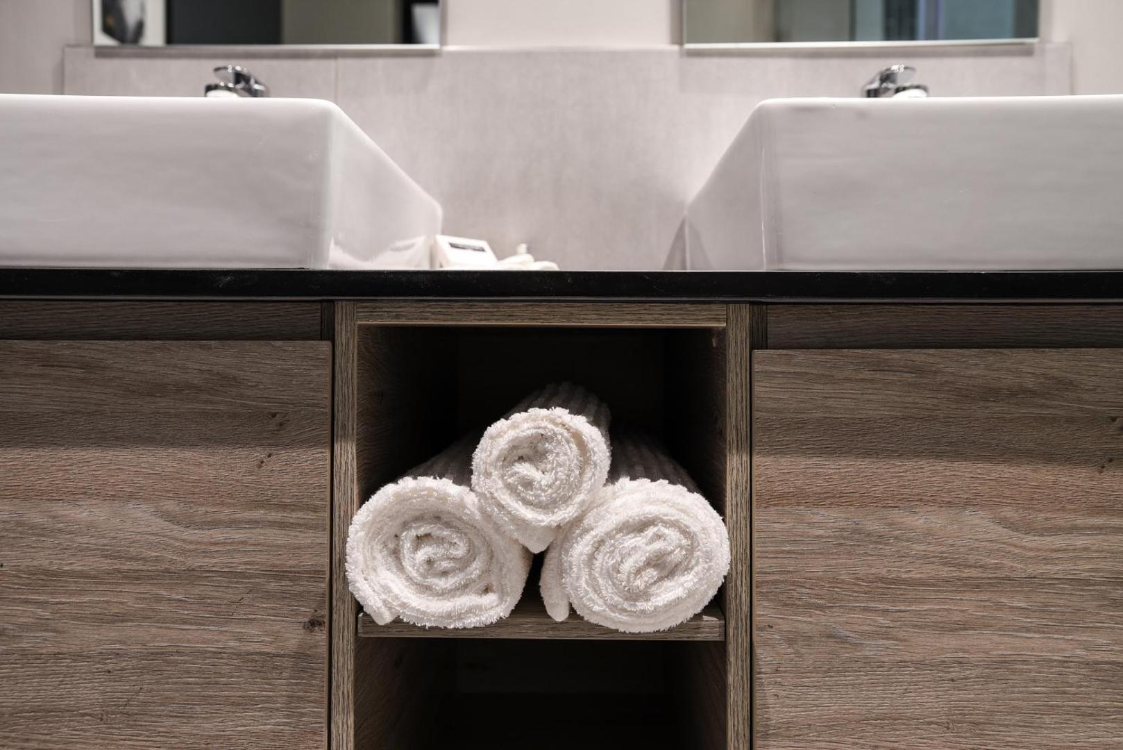 Mint Hotel Sandhurst