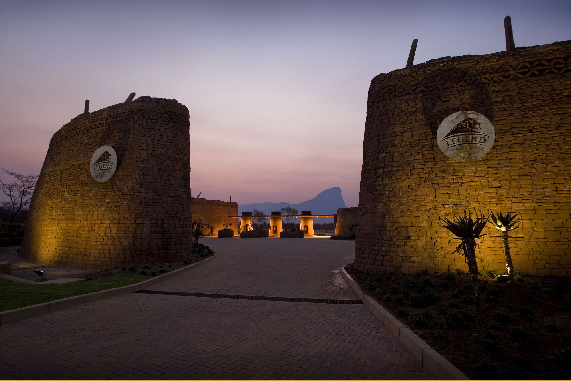 Legend Monomotapa Village