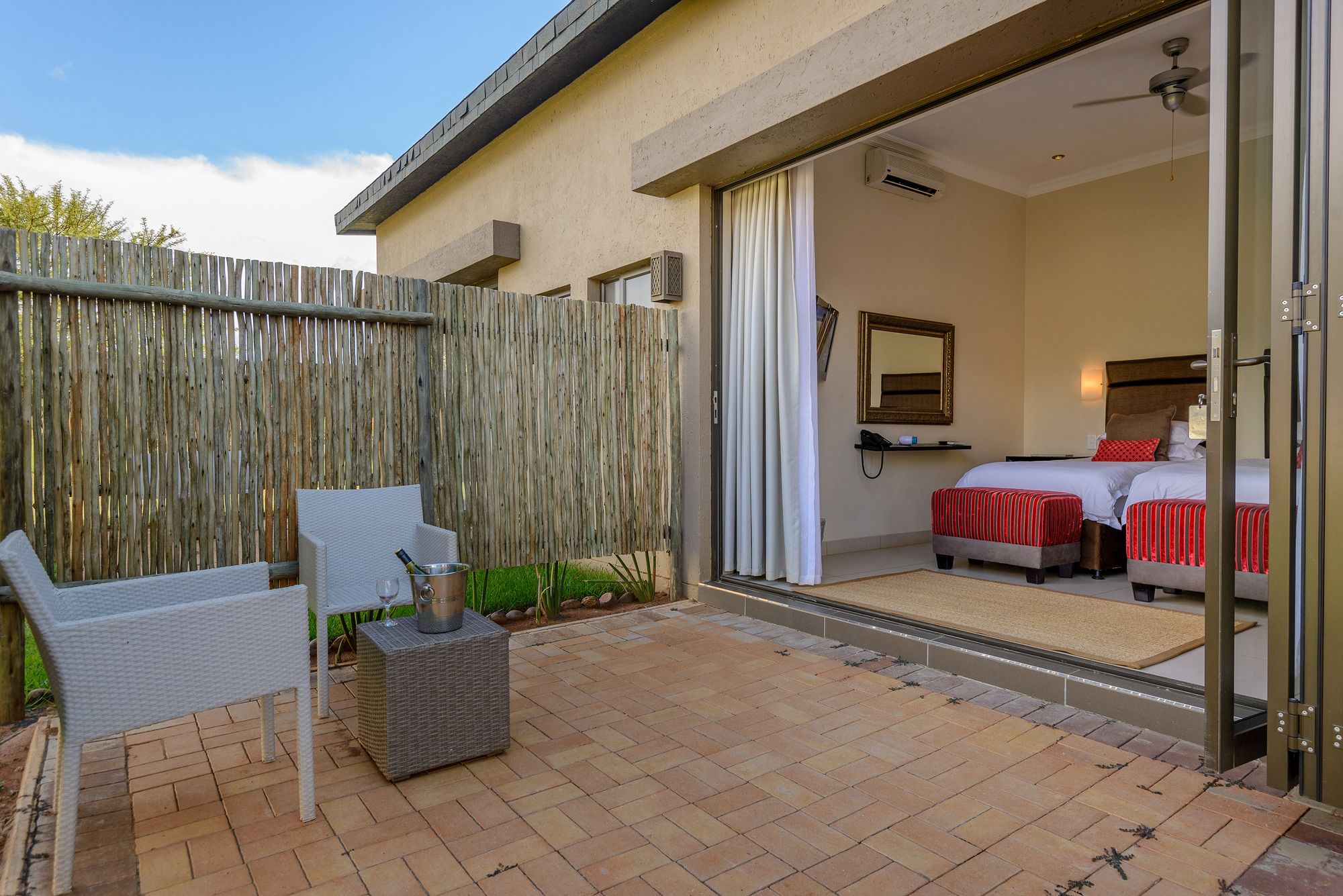 Legend Monomotapa Village