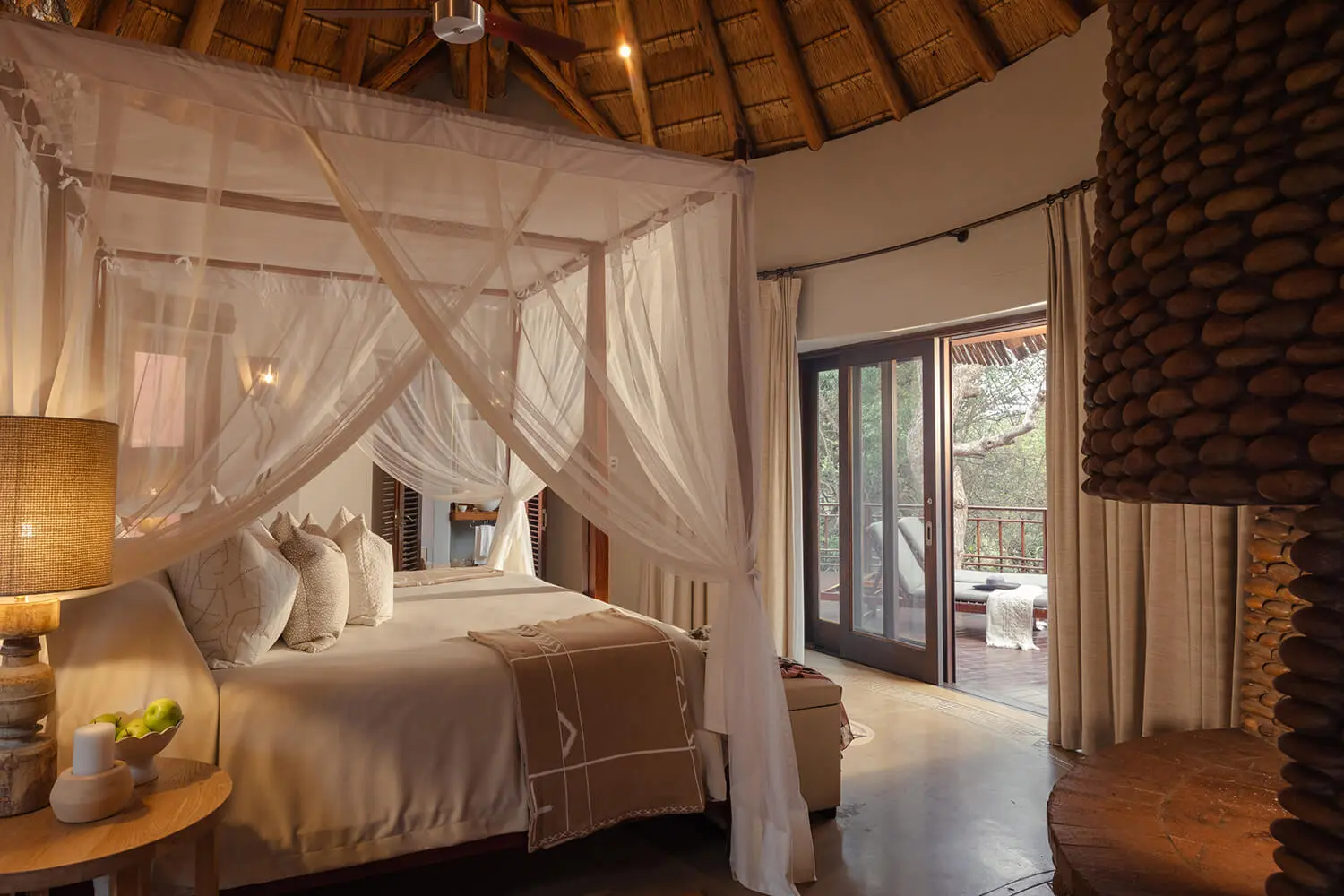 Thanda Safari Lodge