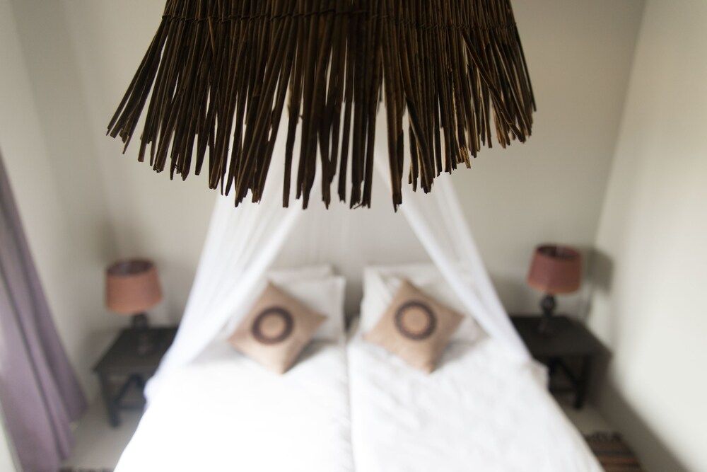 Addo African Home