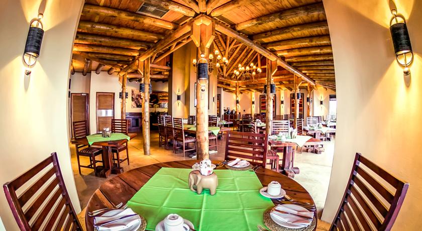 Kuzuko Lodge