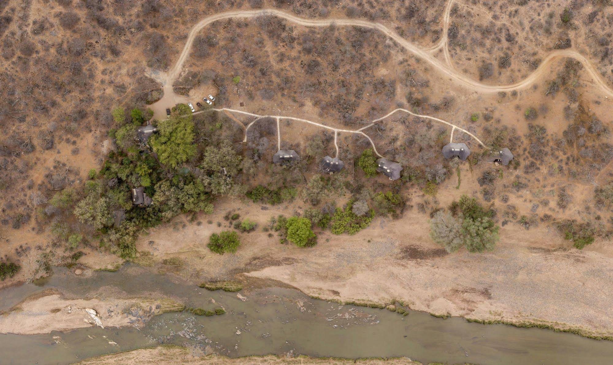 Pondoro Game Lodge