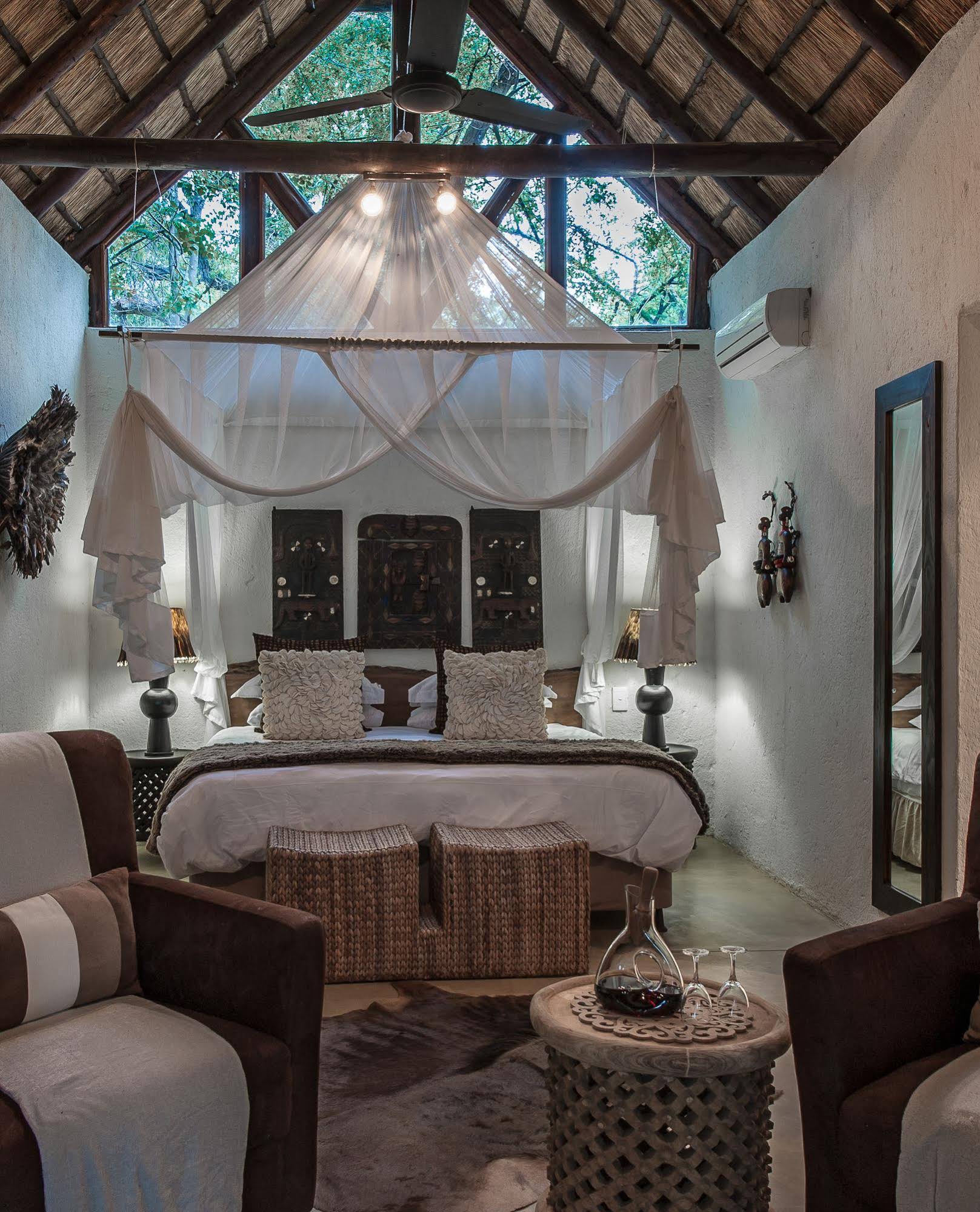 Pondoro Game Lodge