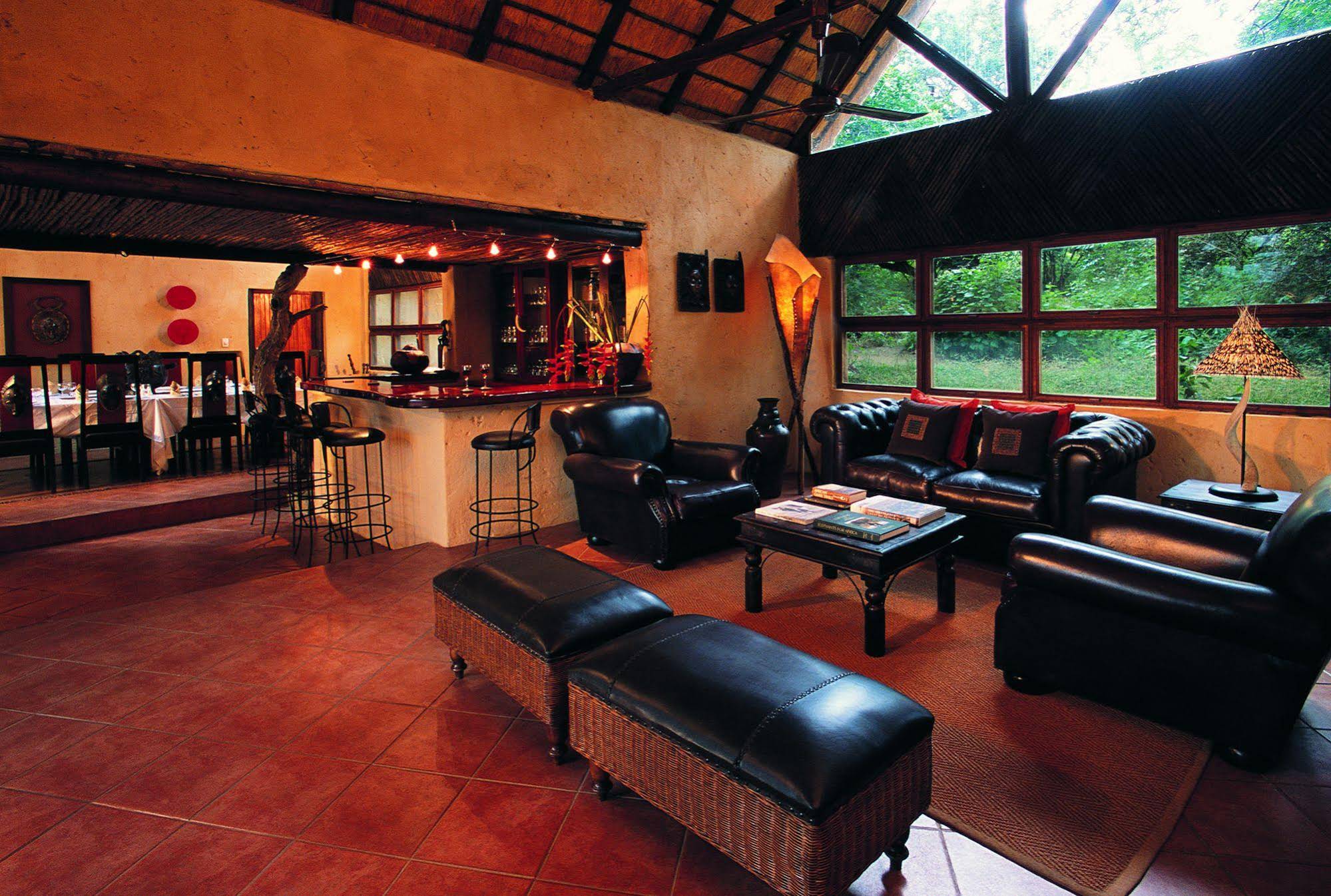 Pondoro Game Lodge