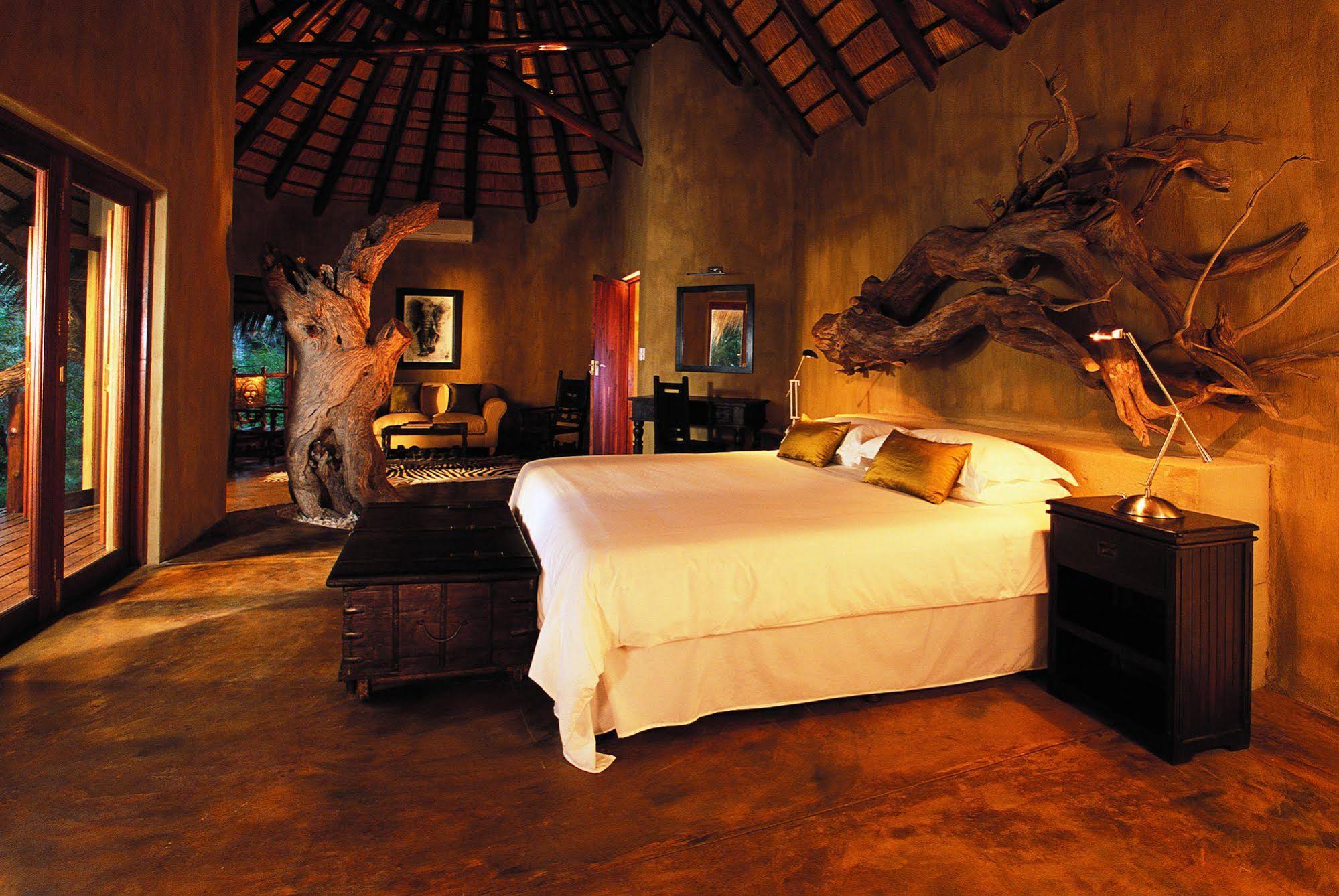 Pondoro Game Lodge