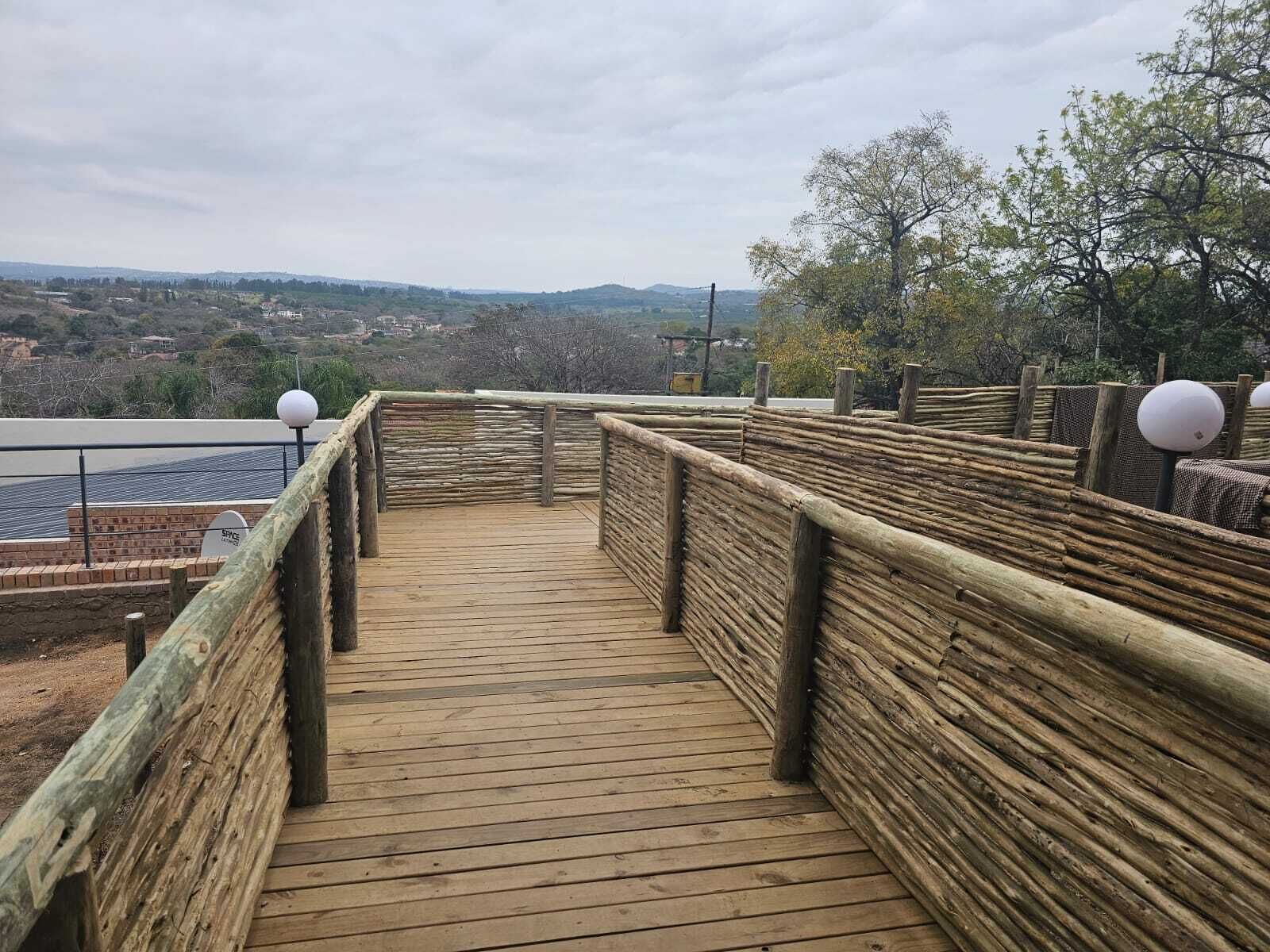 Tembo Guest Lodge