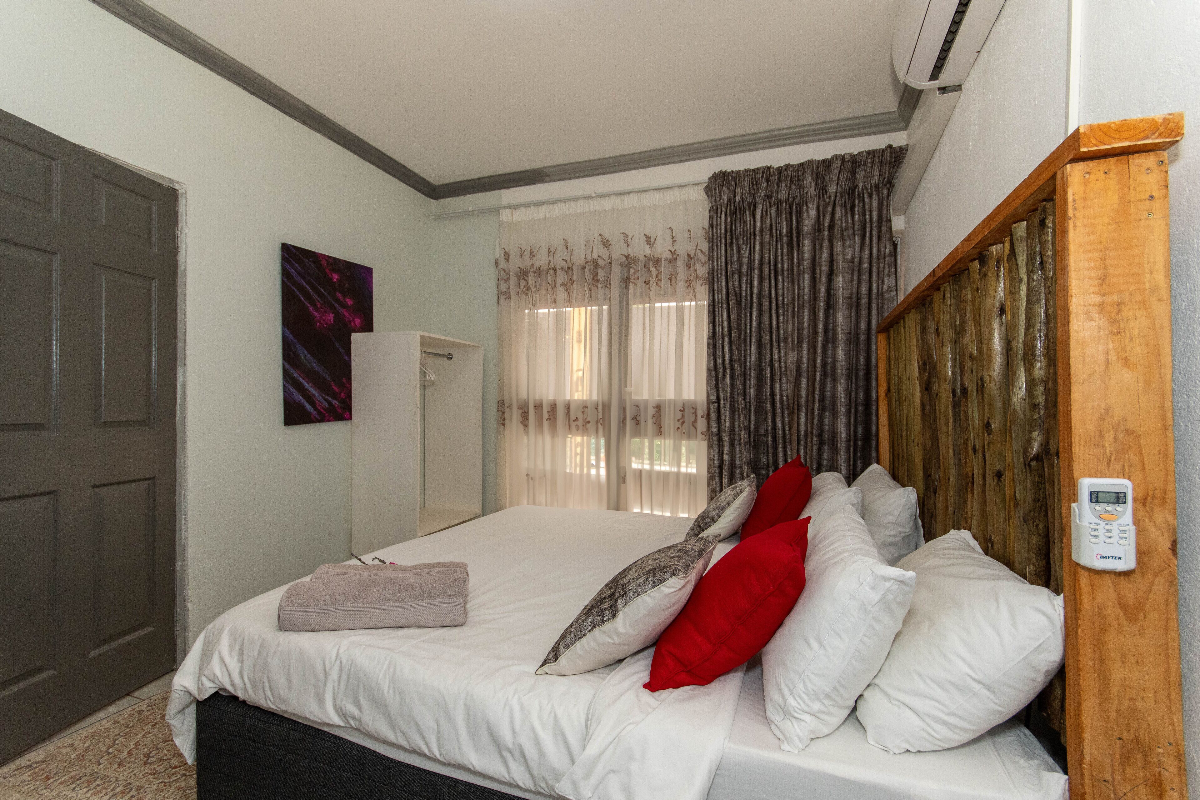 Woodpeckers Guest House