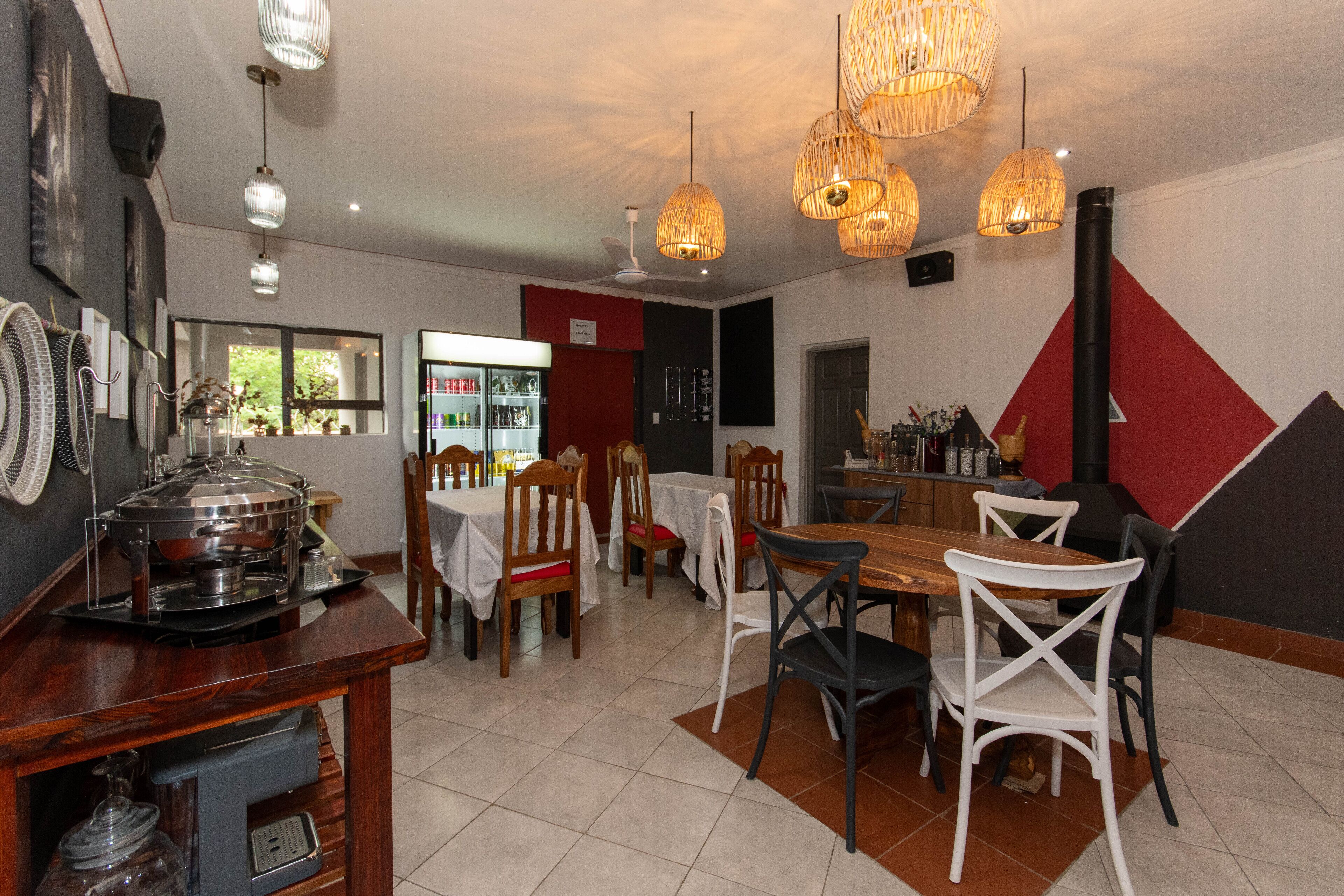 Woodpeckers Guest House