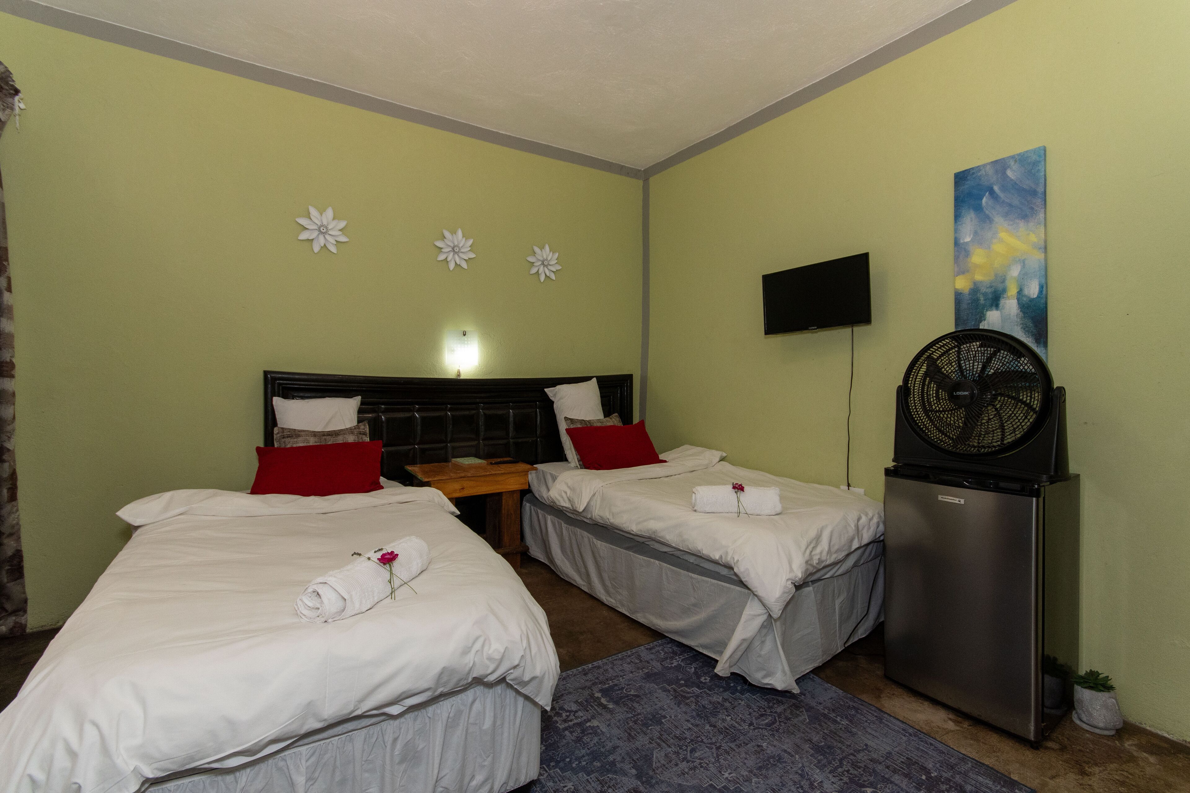 Woodpeckers Guest House