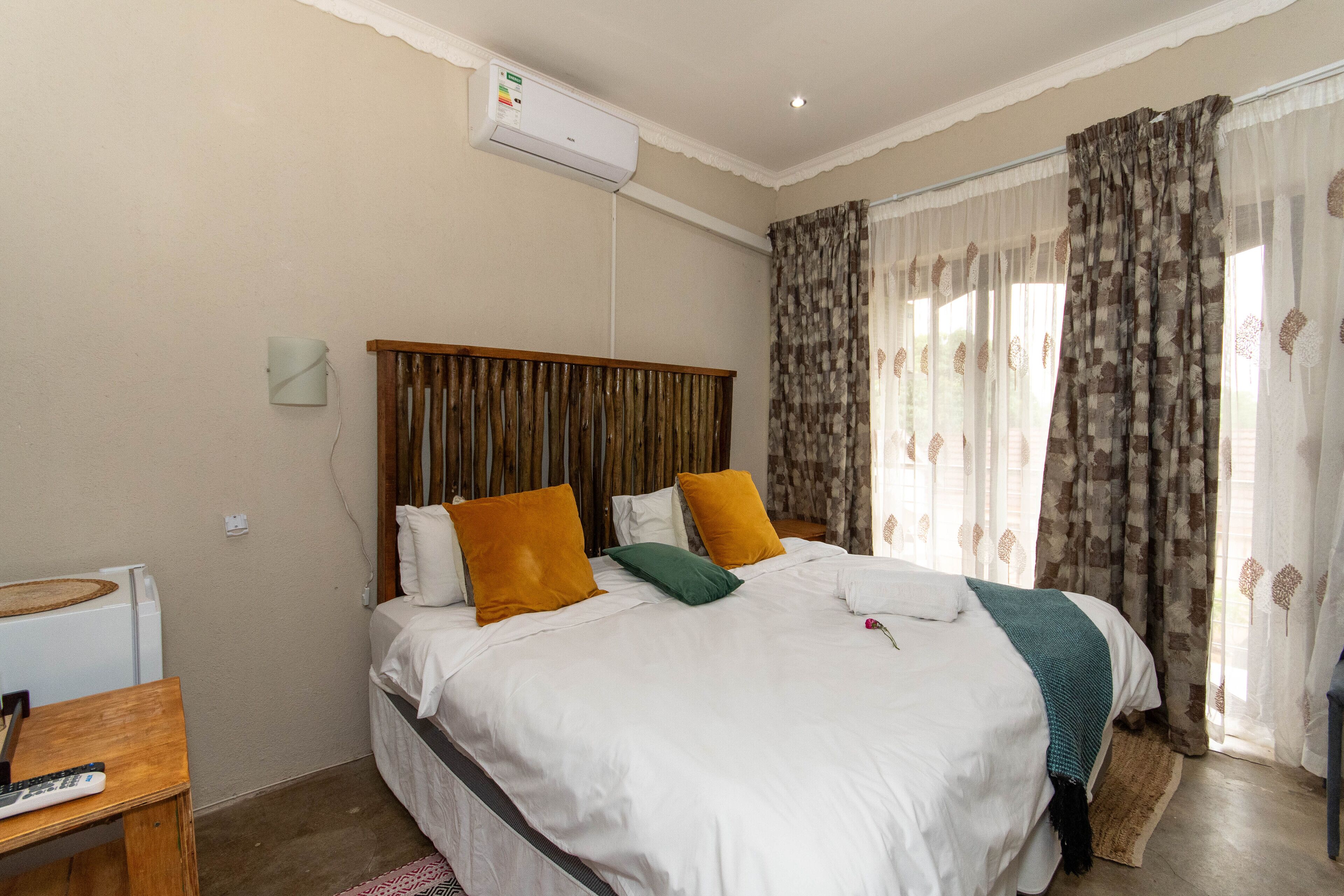 Woodpeckers Guest House