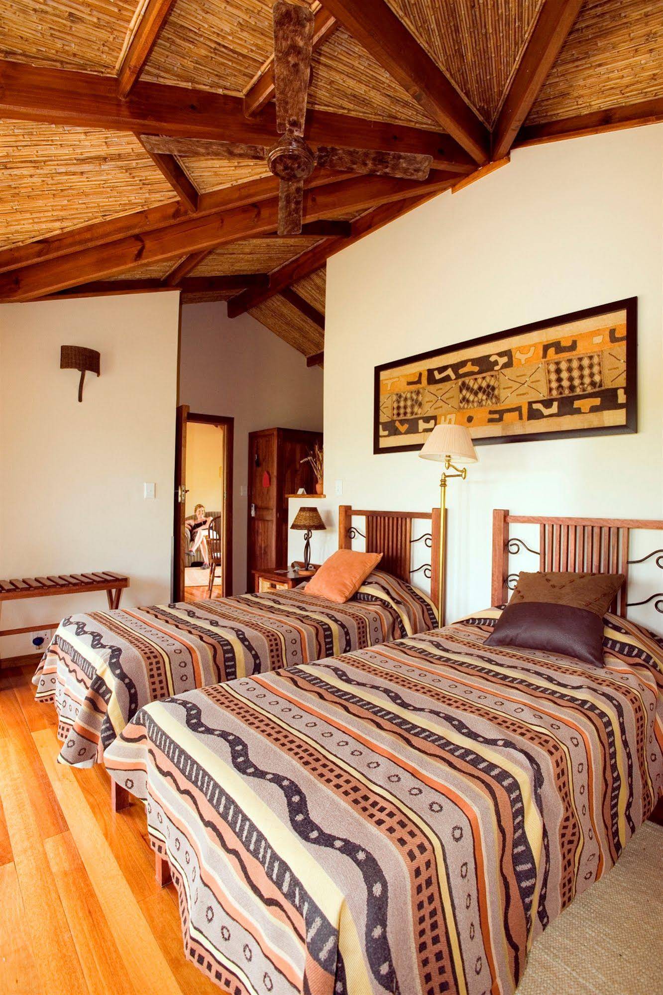 Bushwillow Collection