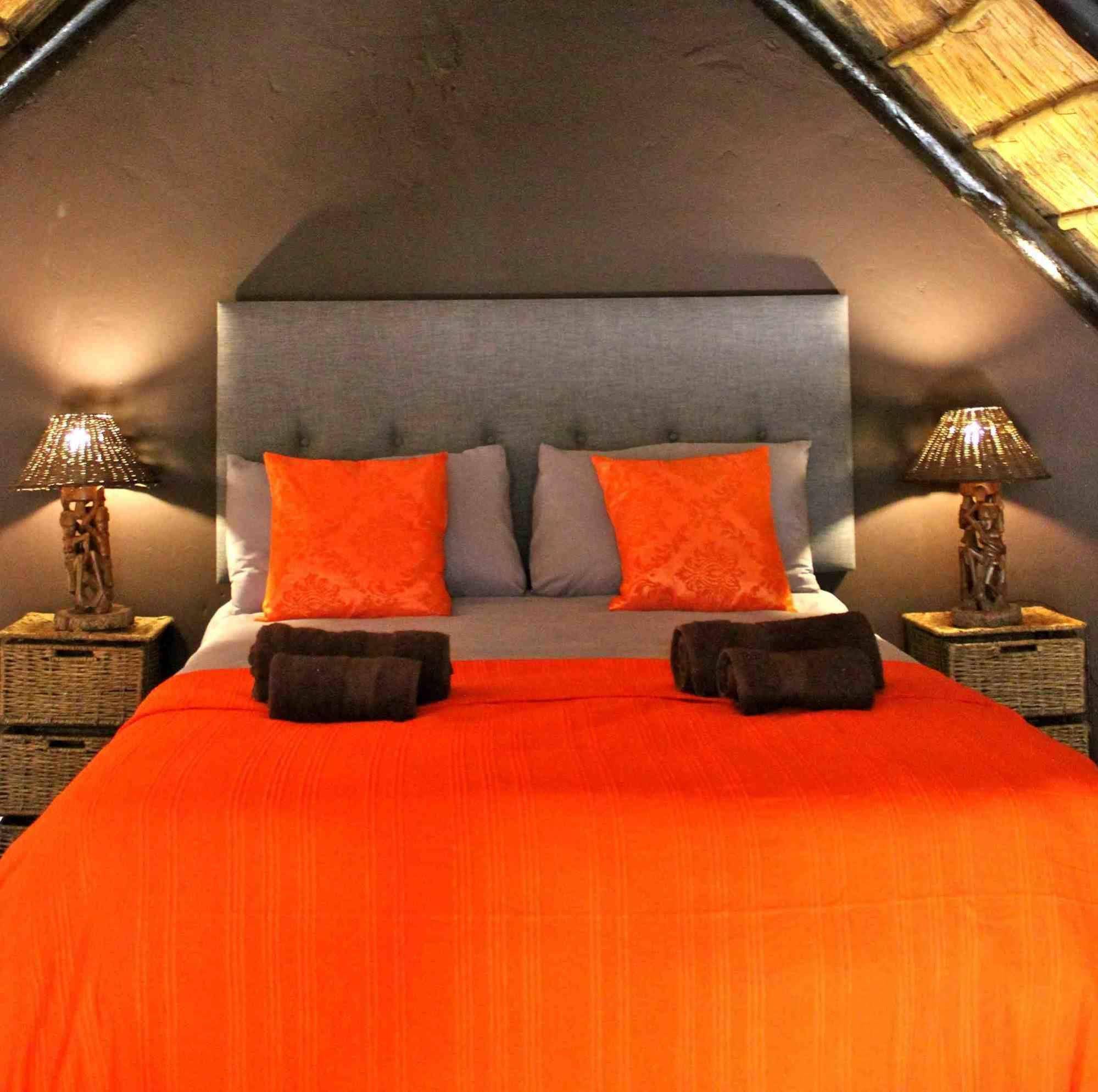 We Bushcamp And Horse Safaris