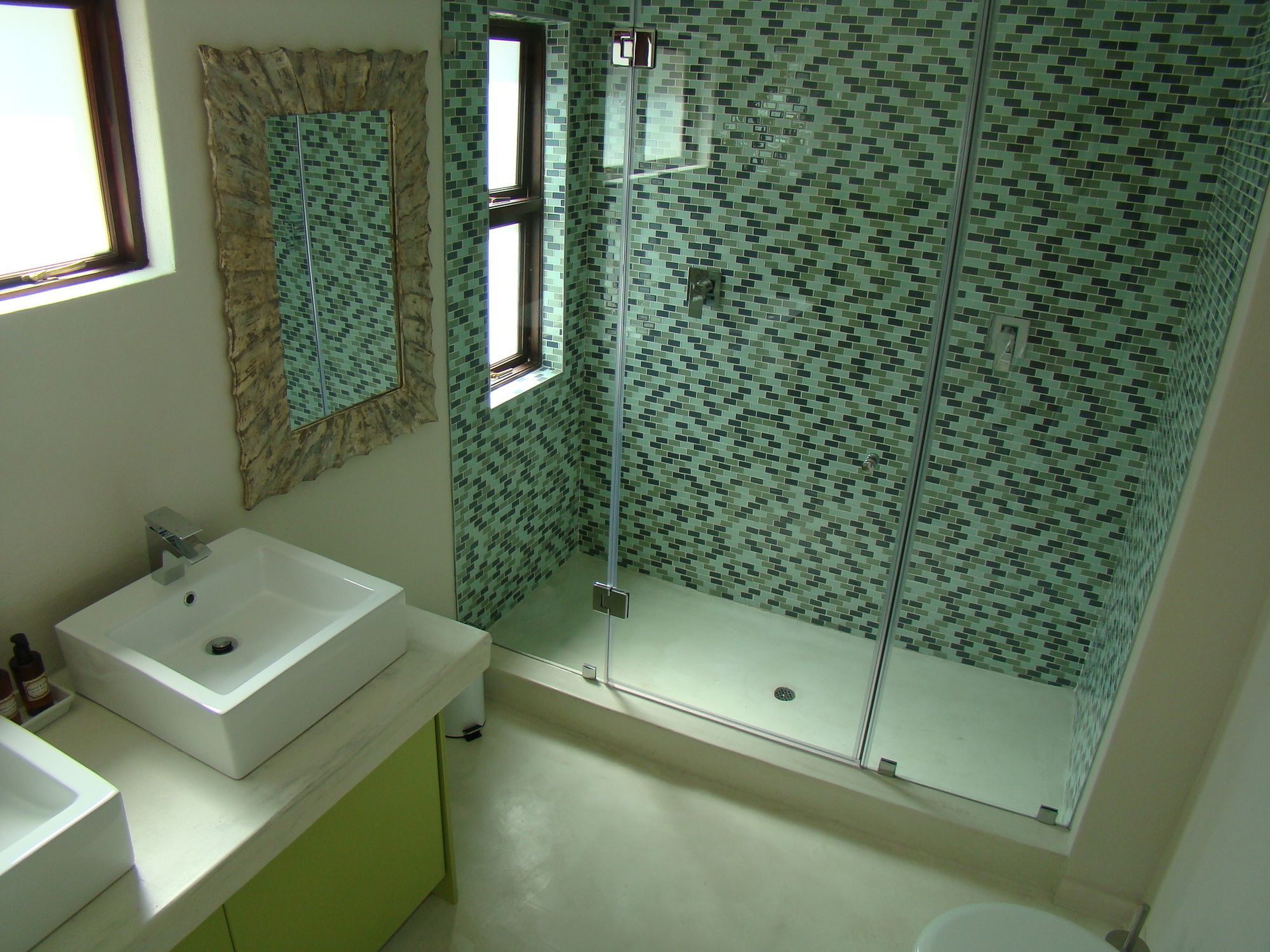 Bushglam Luxury Holiday Home
