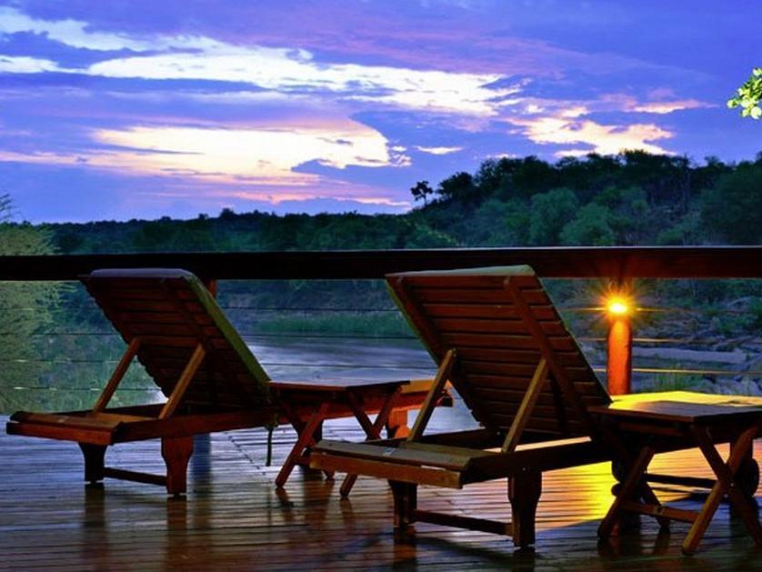 Bushriver Lodge